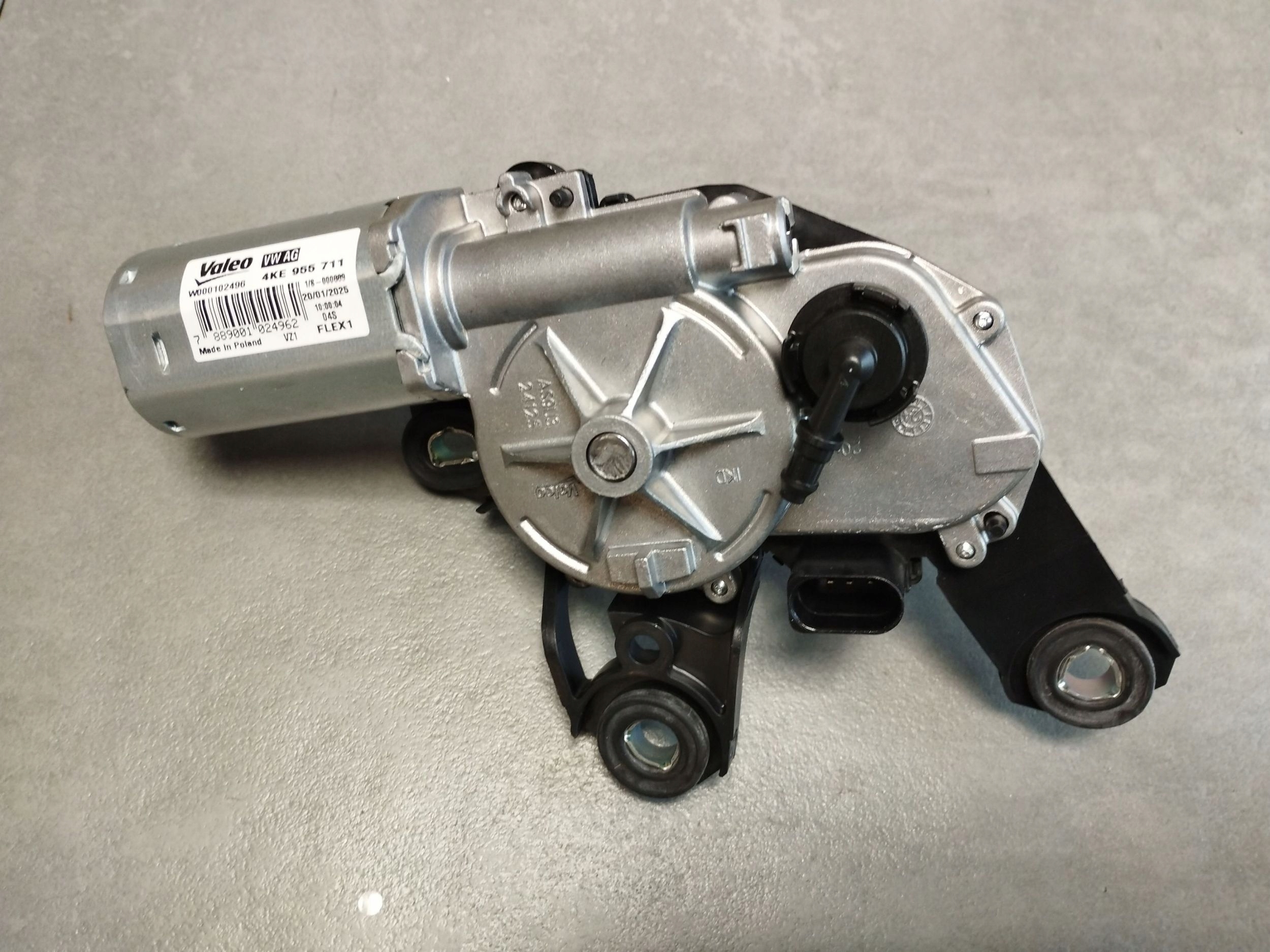 Audi A5 B10 motorić brisača stražnje 4KE955711