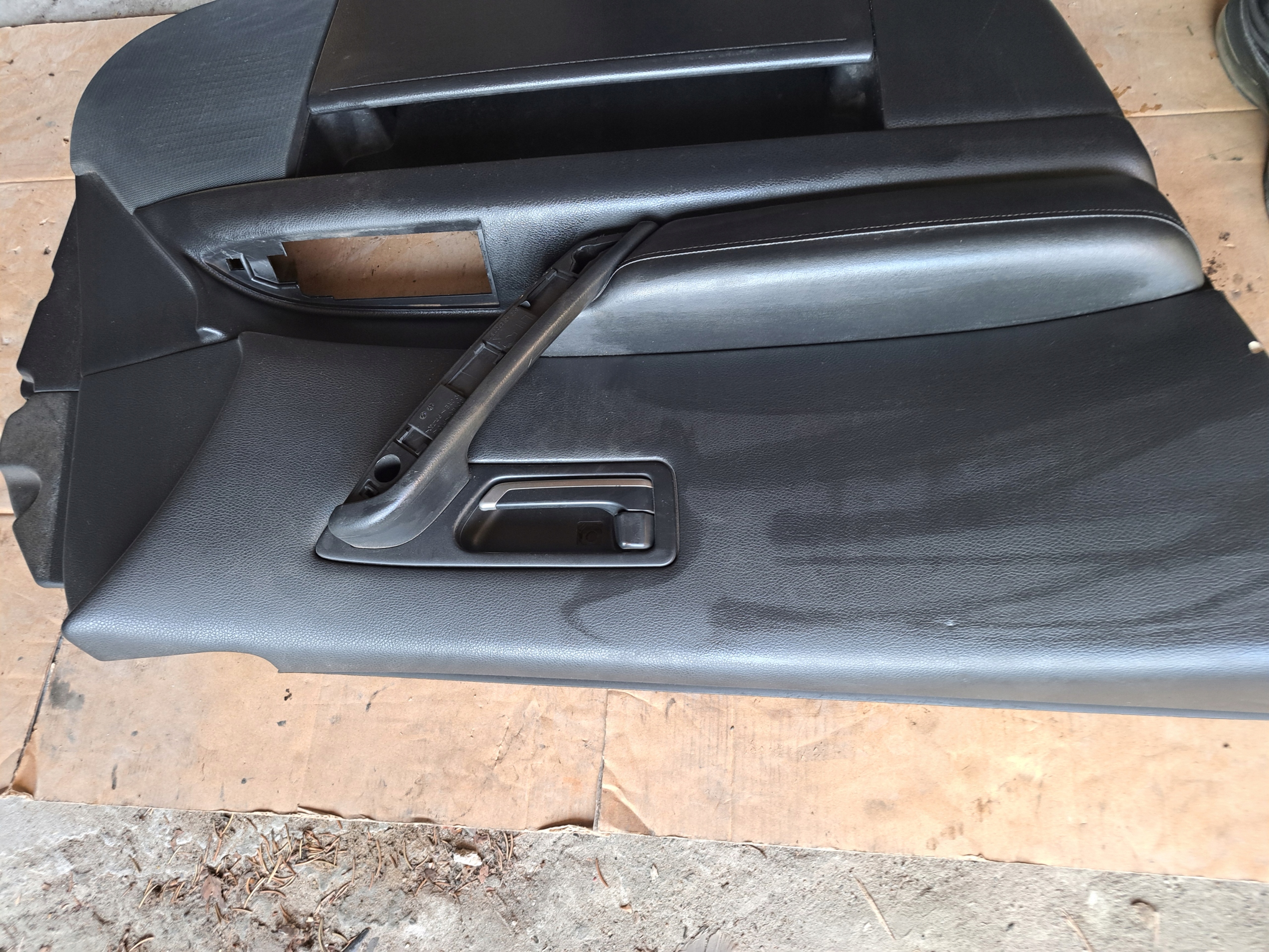 side door left front INFINITI FX35 FX45 S50