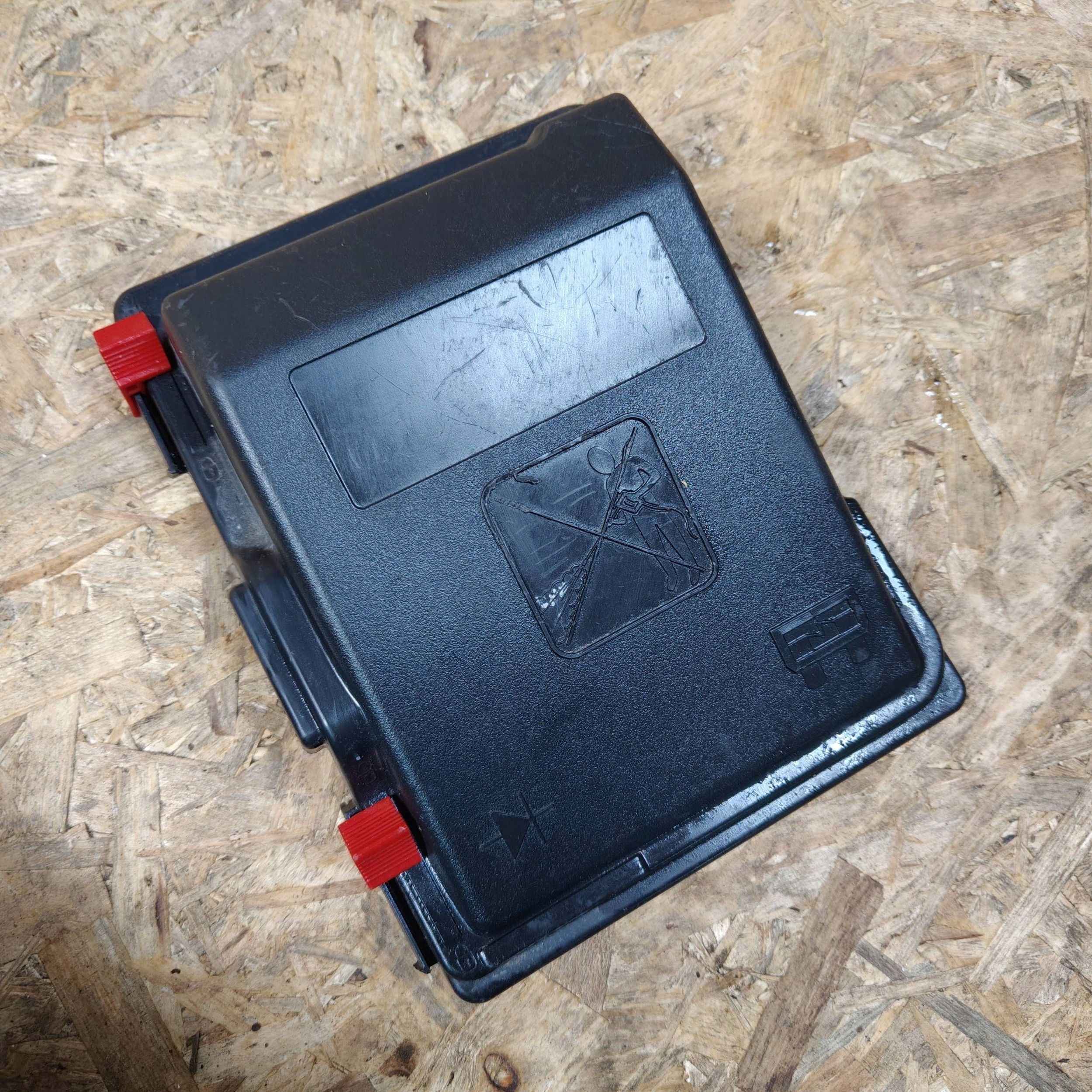 Module fusibles Complète Citroen Jumpy 9804681980