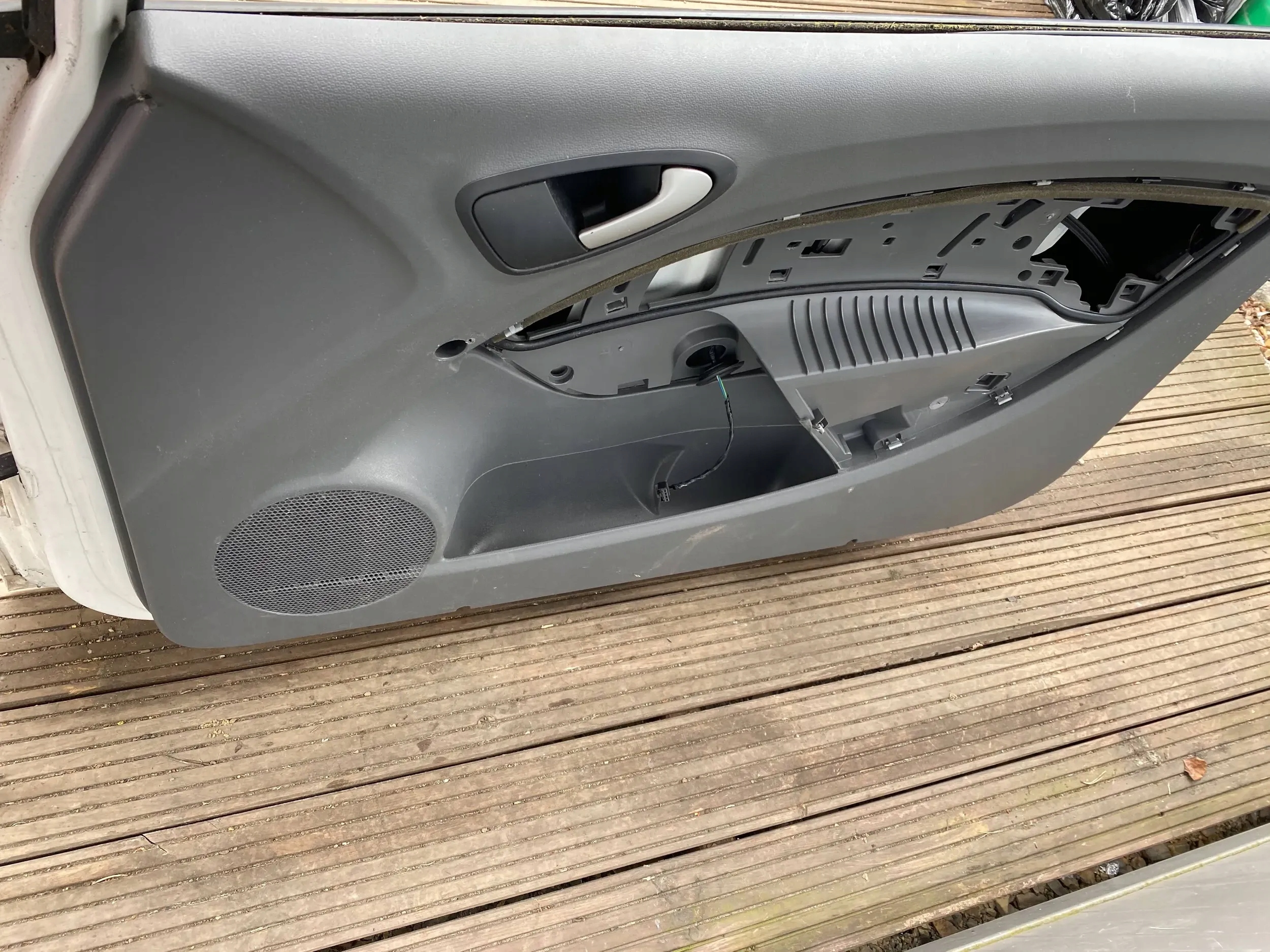 SEAT IBIZA IV 3D complete door right front LB9A