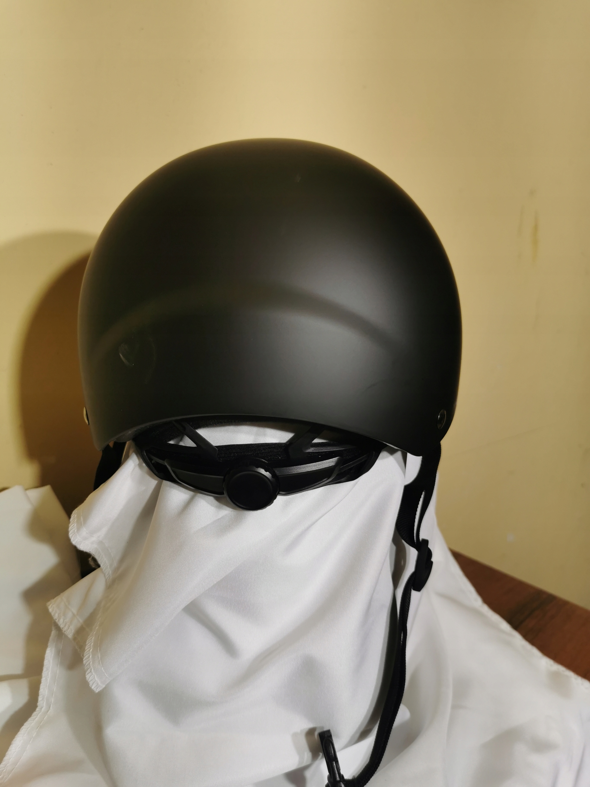 Kask jeździecki z regulacją i atestem EAN (GTIN) 6940690010092