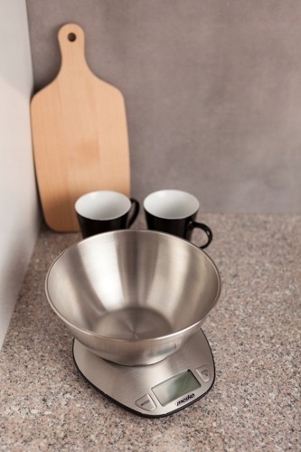 WAGA KUCHENNA Z MISĄ ze STALI NIERDZEWNEJ CZYTELNY WYŚWIETLACZ LCD Kolor dominujący srebrny/szary