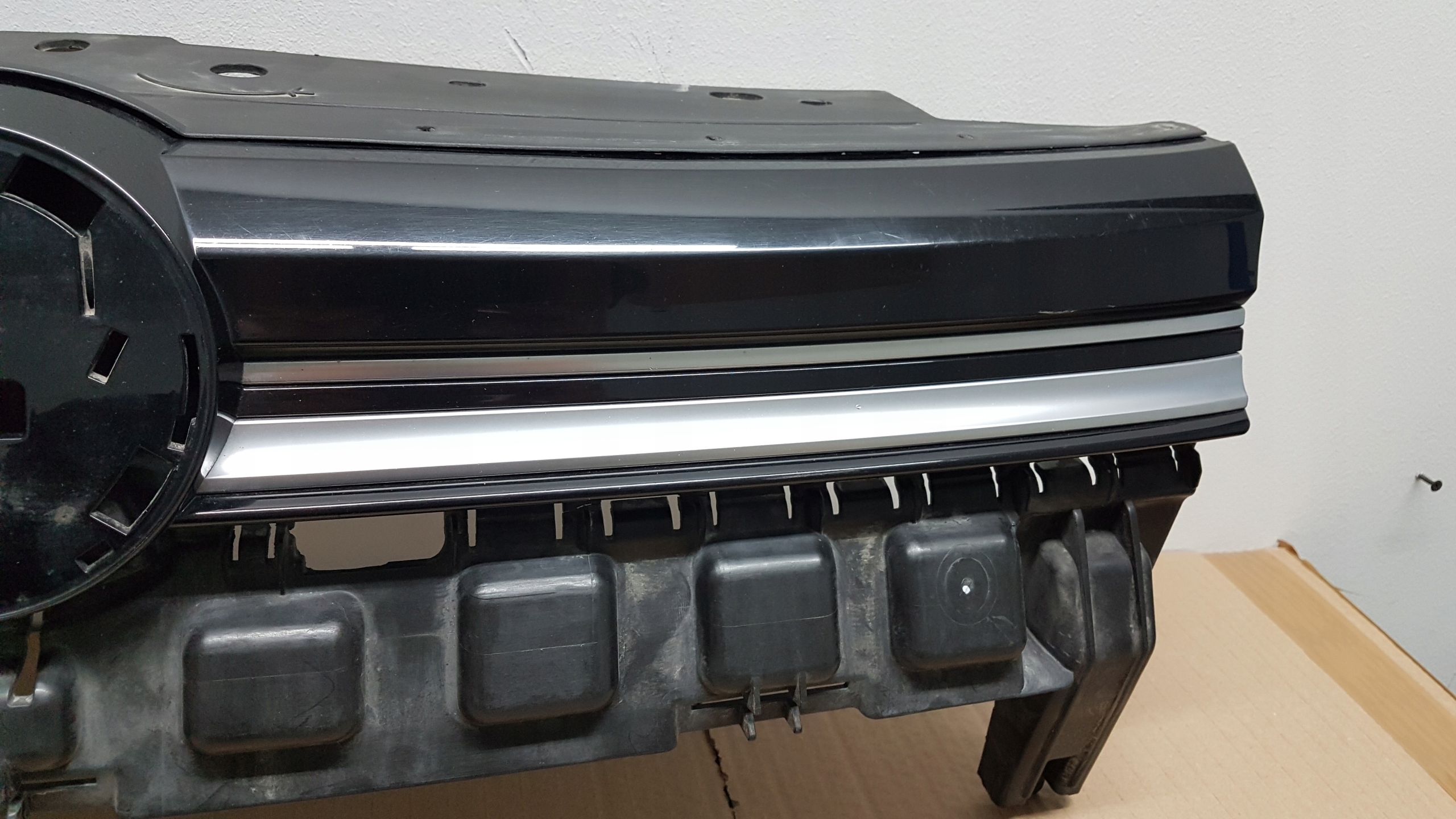 VW Caddy Kühlergrill FRONTGRILL Kühlergitter - Thumbnail 5