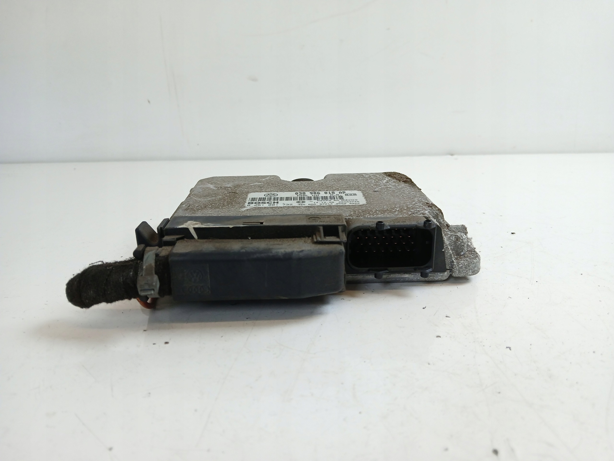 VW NEW BEETLE 1.9 TDI control unit of the engine 038906018AP