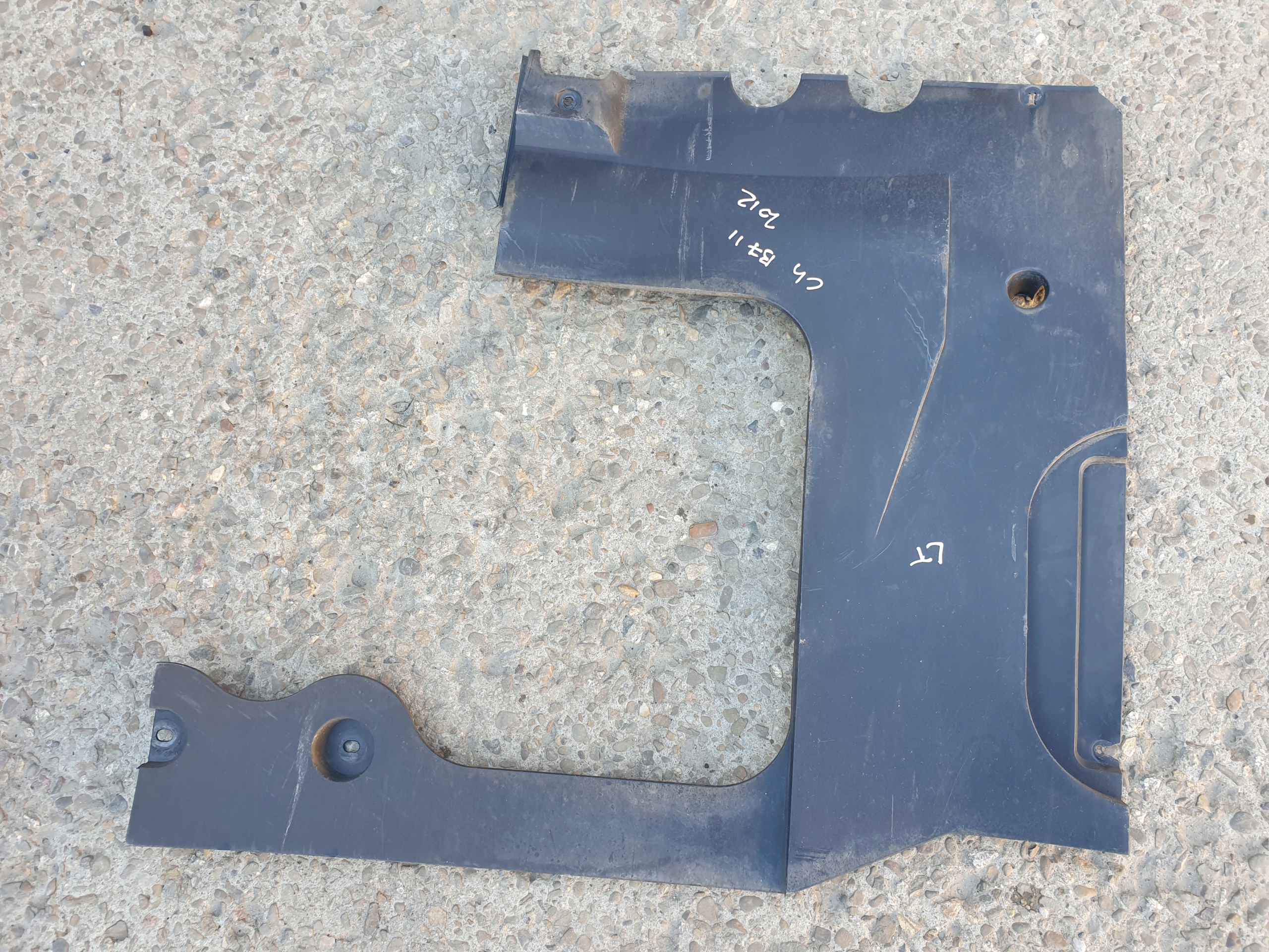 cover lower chassis CITROEN C4 B7 II 2010- 9640602580 left