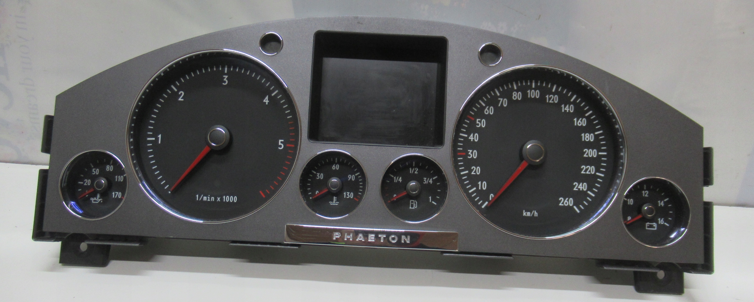 VW PHAETON 06R dials dials 3D0920882N EUROPA