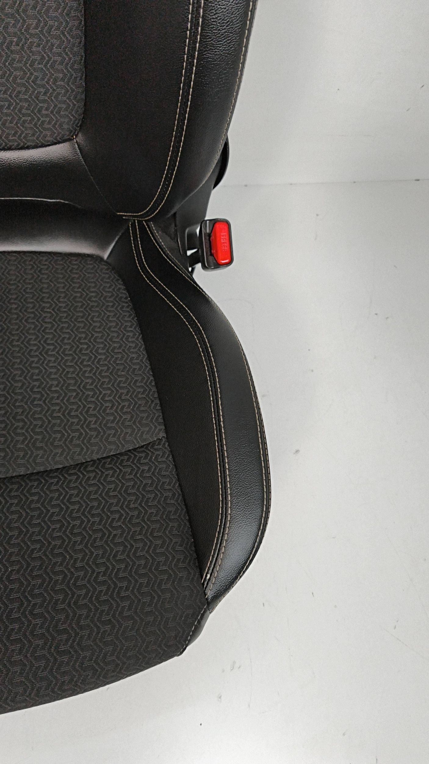 Renault Kadjar sedačka pravý předek spolujezdce EU
