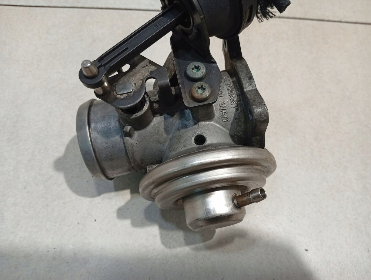 AGR-Ventil AUDI A3 1.9 TDI AHF 038129637