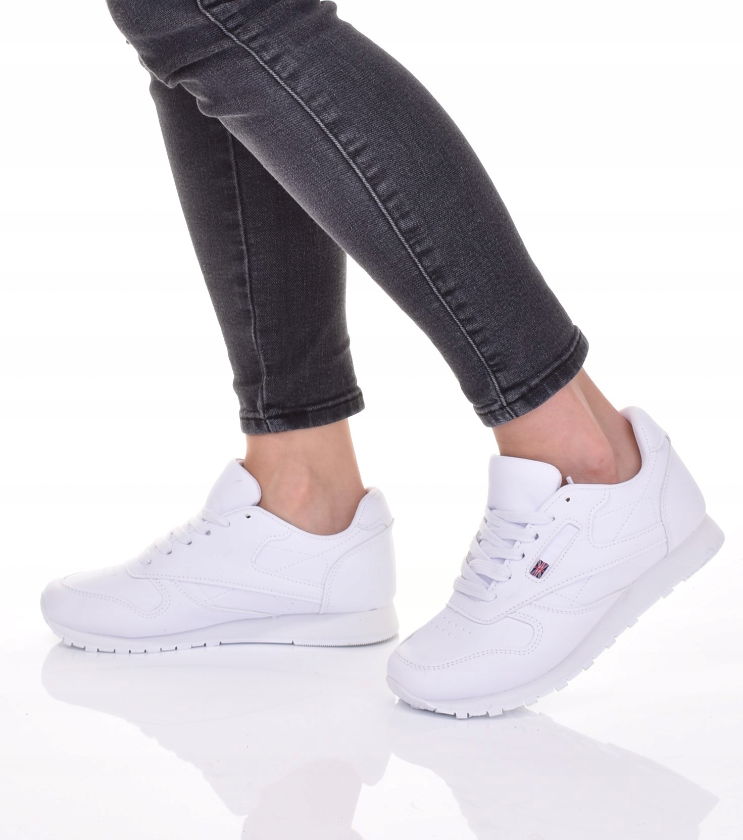 ADIDASY DAMSKIE BUTY SPORTOWE BIAŁE SNEAKERSY Oryginalne opakowanie producenta pudełko