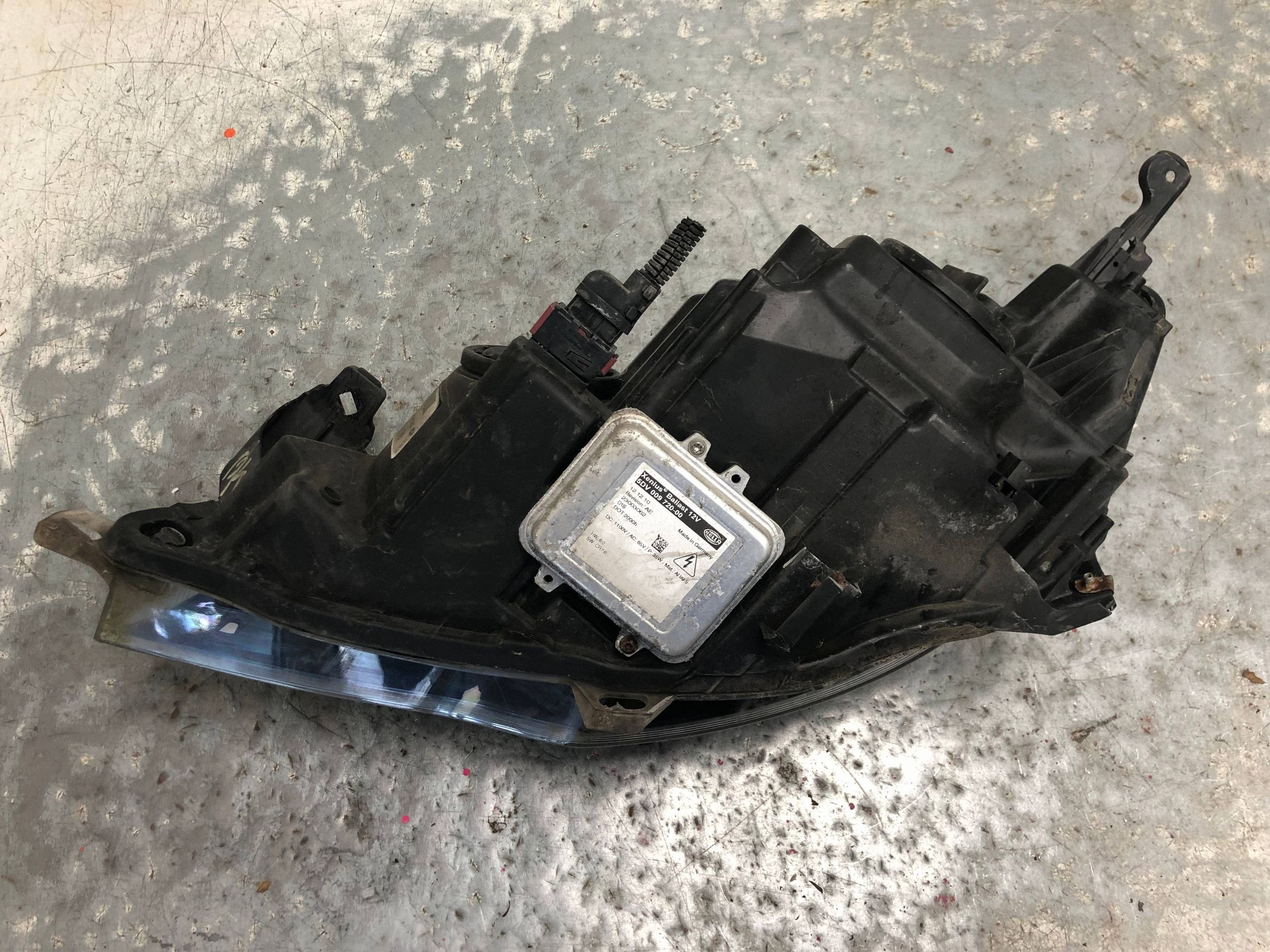 light right front LED OPEL ASTRA J 13253651