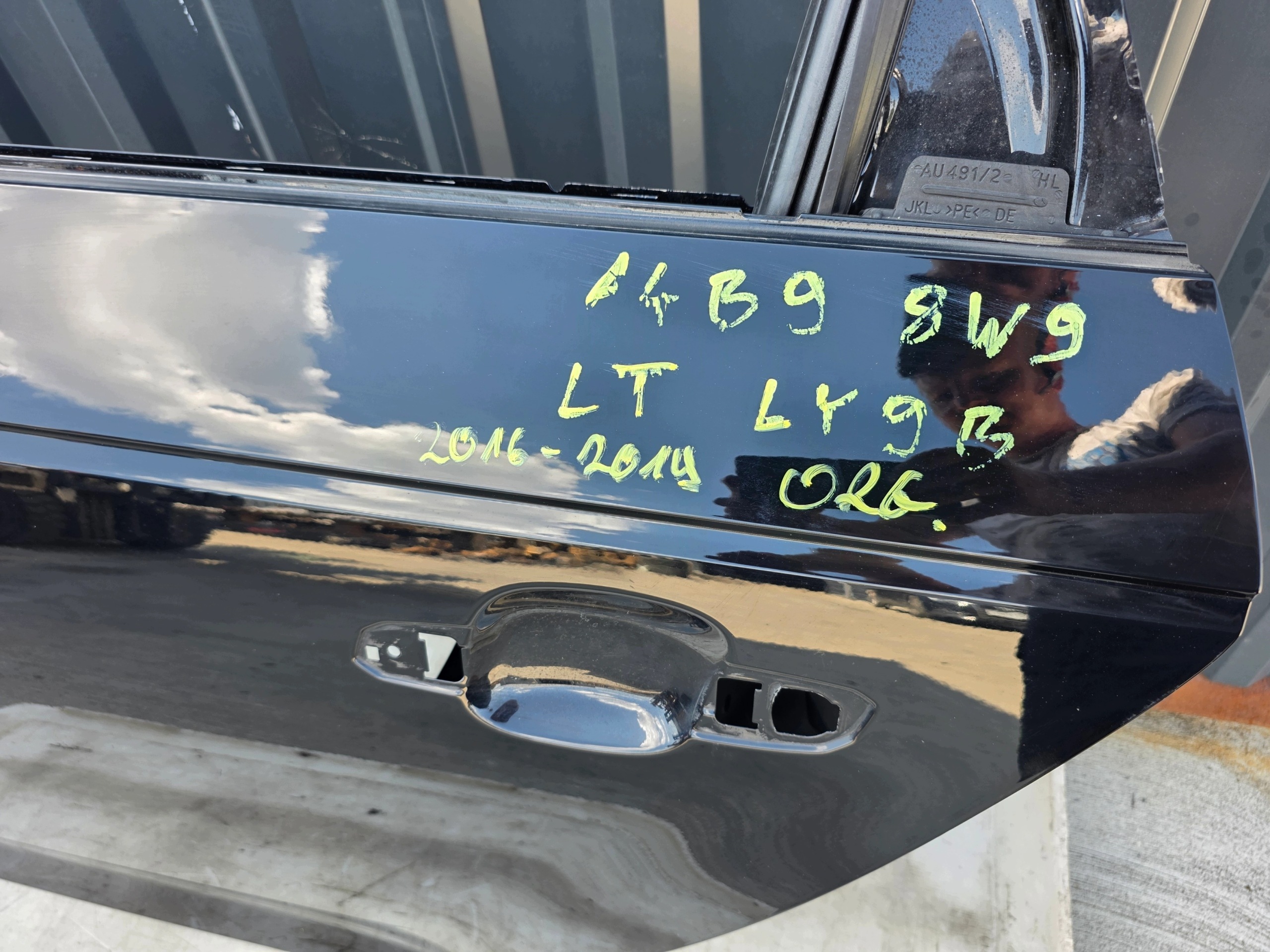Tür links heck AUDI A4 B9 LY9B AVANT / KOMBI Original 2016-2019 !!!