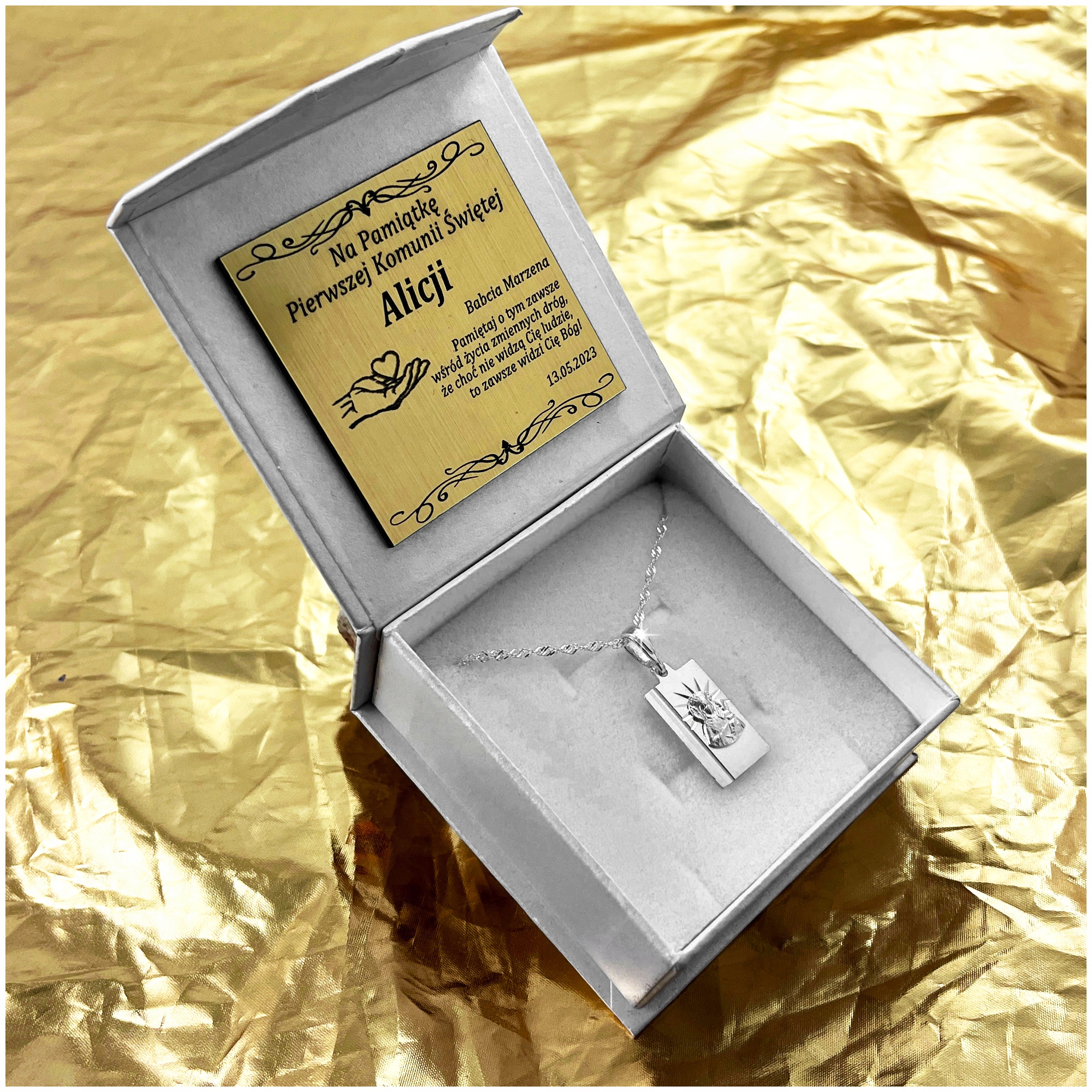 SREBRNY ŁAŃCUSZEK Z MEDALIKIEM PR. 925 PAMIĄTKA I KOMUNII ŚWIĘTEJ + GRATISY Kolekcja Na Komunię Komunijny Chrzest Grawer Zawieszka