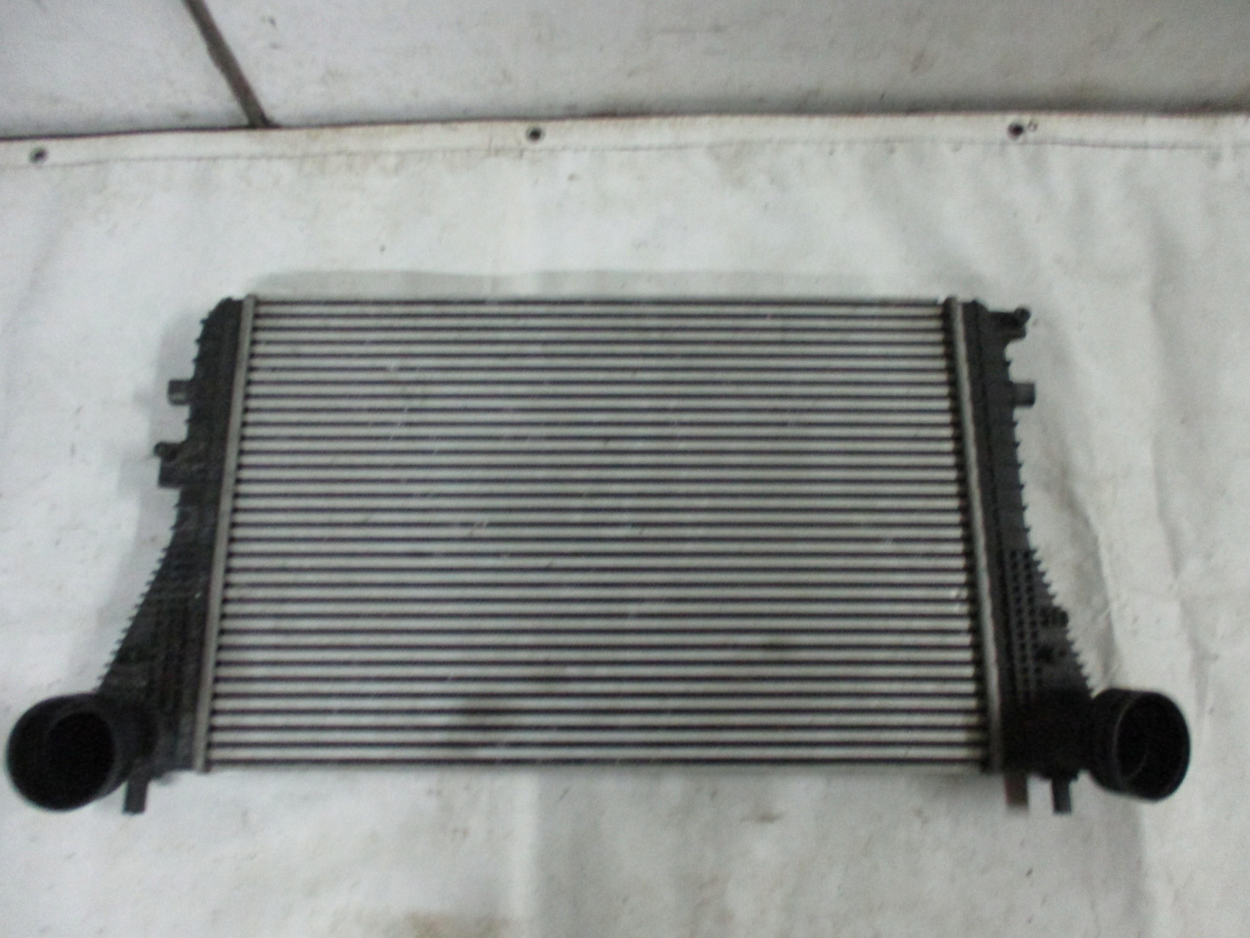 KÜHLER INTERCOOLER 1K0145803L VW SKODA 1,9 TDI