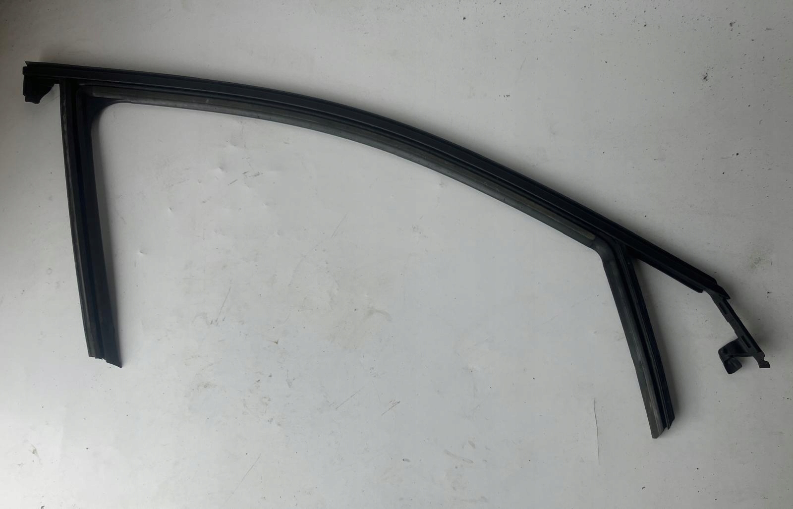 frame gasket door right front PEUGEOT 3008 II 5008 II