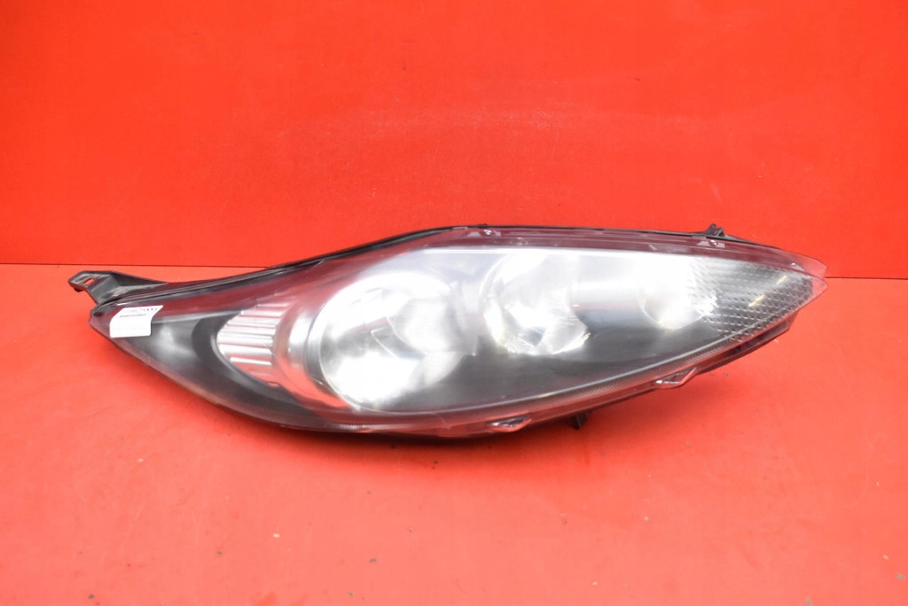 REFLEKTOR right light front EU 20-B815 FORD FIESTA MK7 08-13