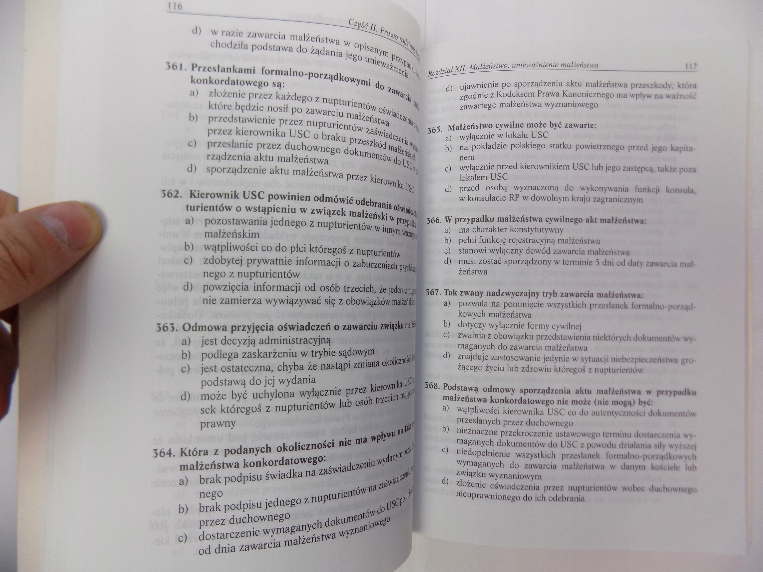 Prawo spadkowe i rodzinne Marek Stus ISBN 9788375263909