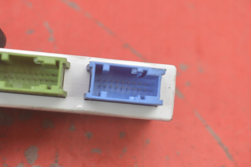 control unit springing 3715-6781630-01 BMW X5 E70 3.0 D 235 KM XDRIVE 06-10