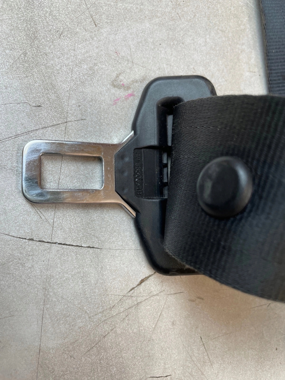 tension belt safety front front right Dacia Sandero II
