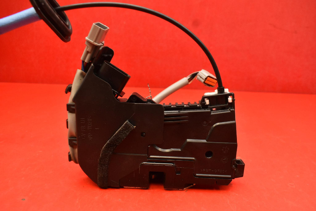 lock door left front front EU 81310CV100 KIA EV6 GT-LINE 21