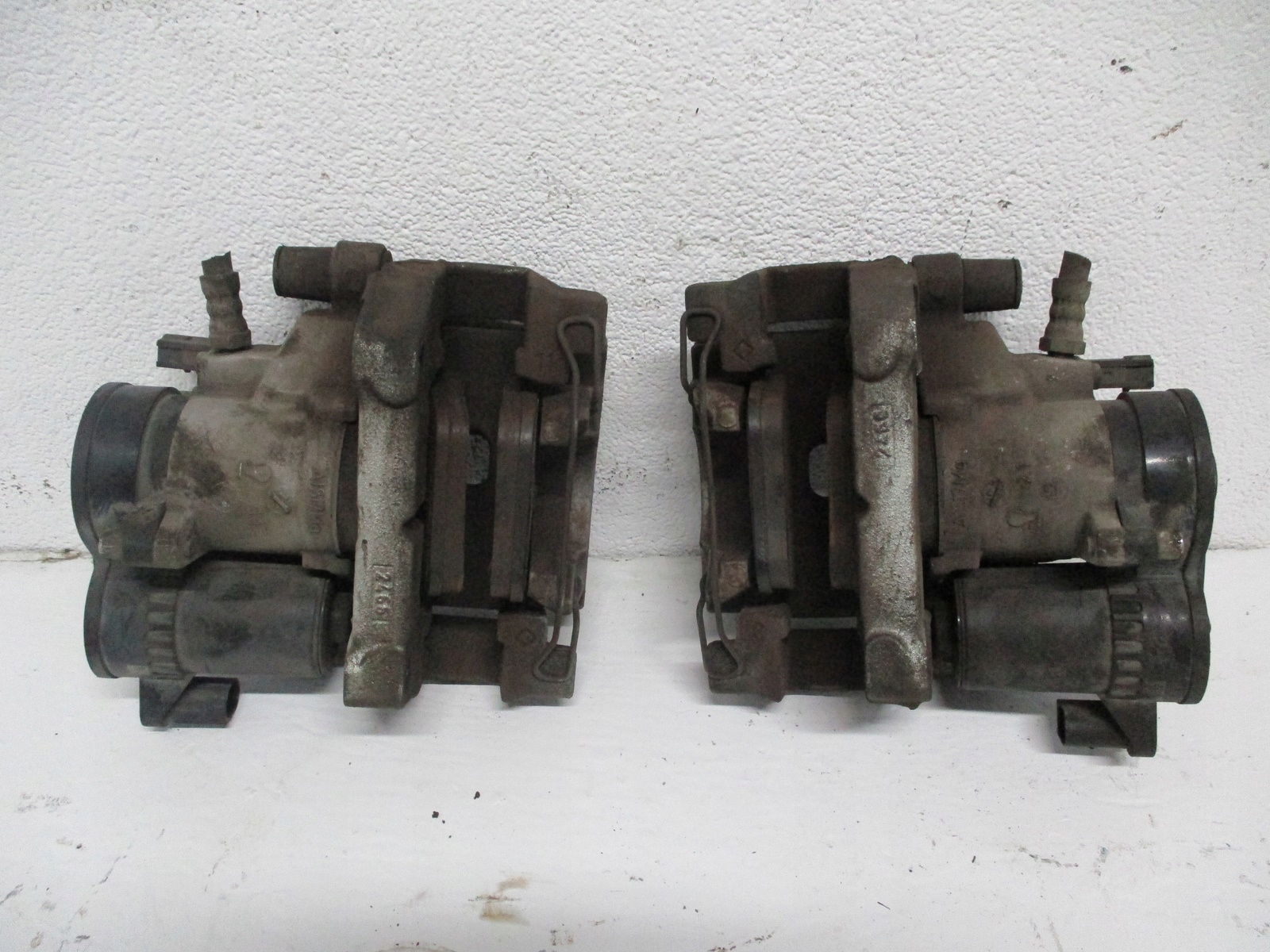 caliper calipers ALFA ROMEO GIULIA 2,2 JTD rear part rear.