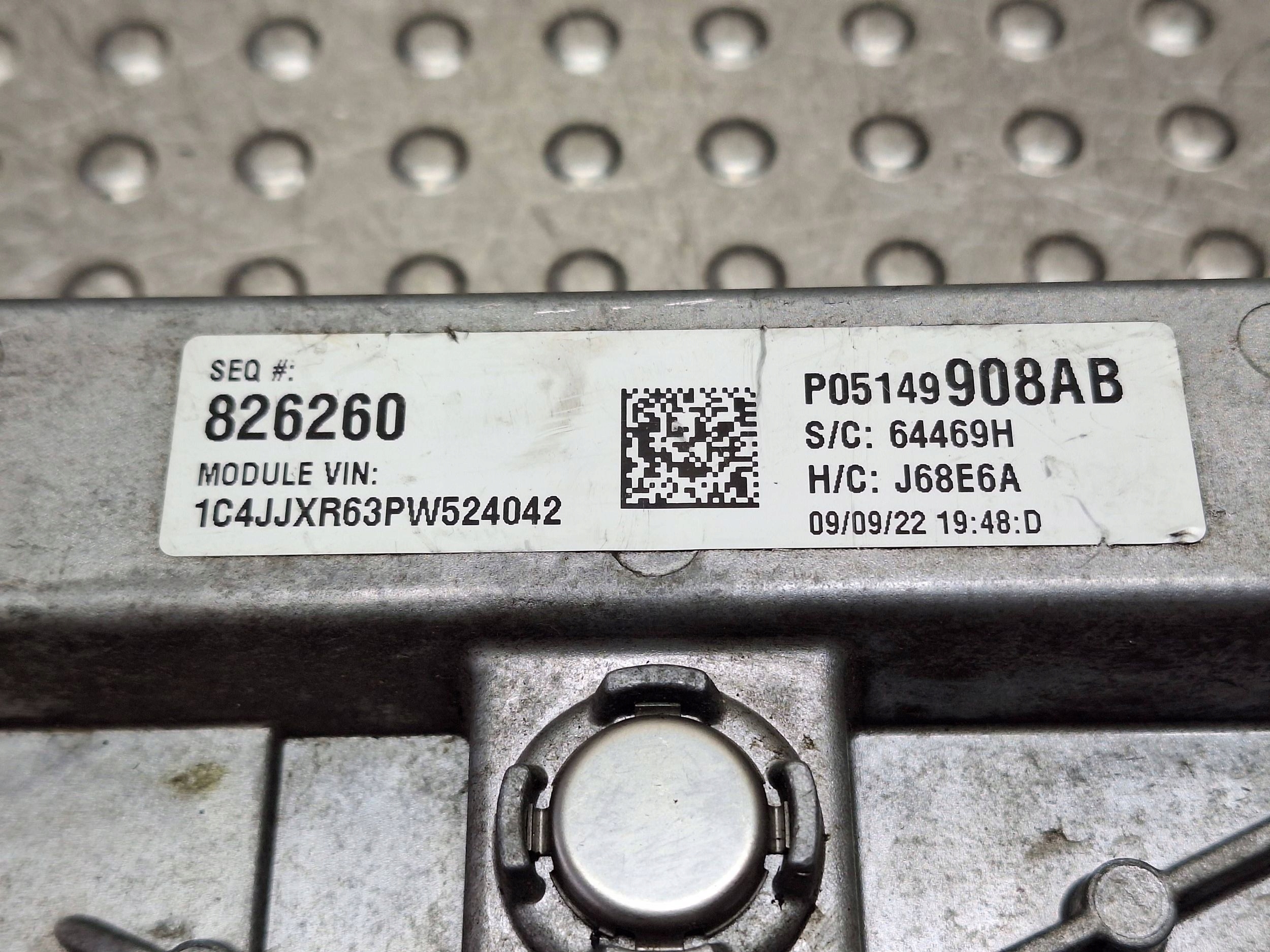 computer control unit of the engine 68403898AE P05149908AB JEEP WRANGLER JL