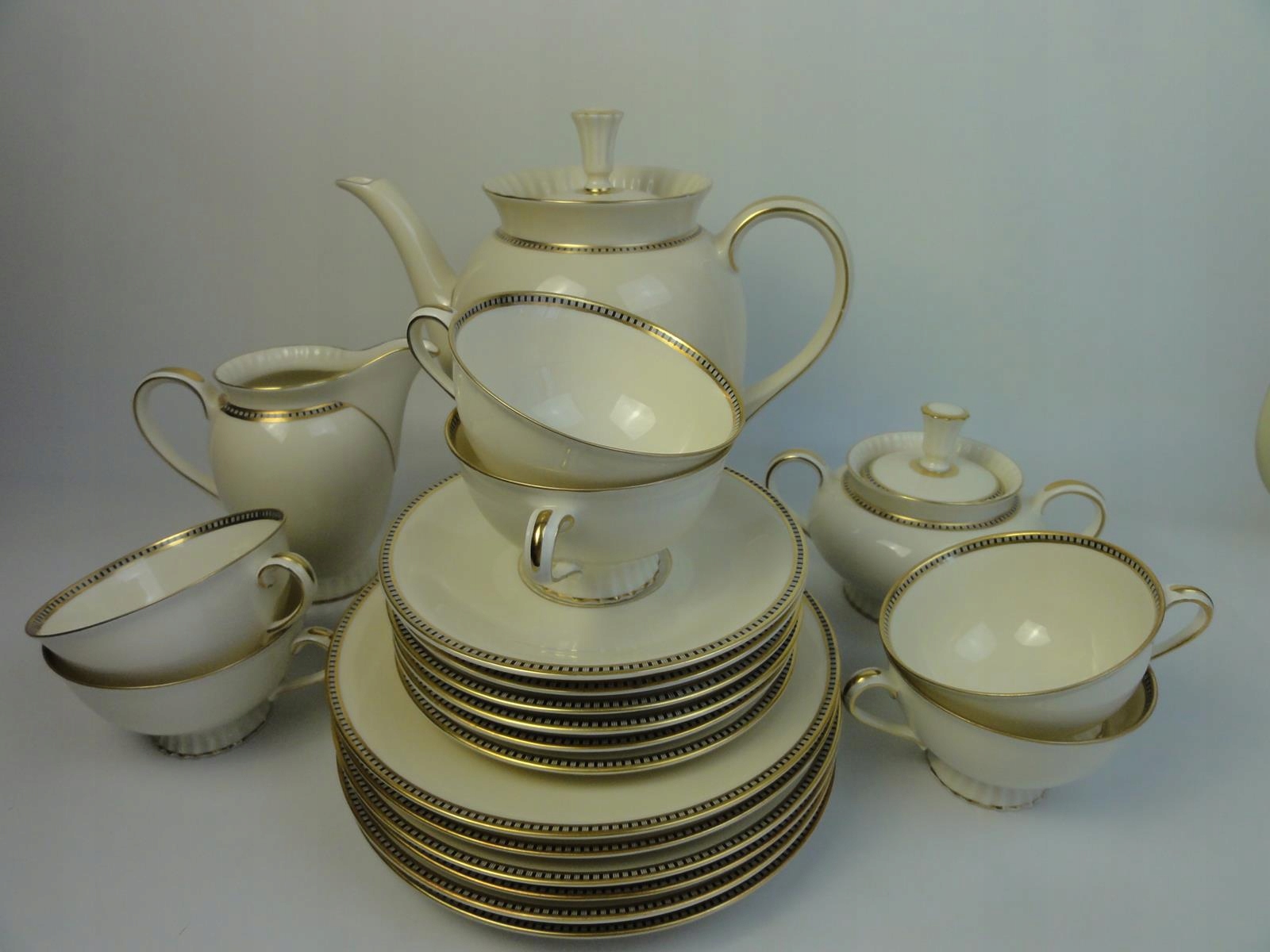 SORAU ŻARY SERWIS KAWOWY DLA 6 OSÓB