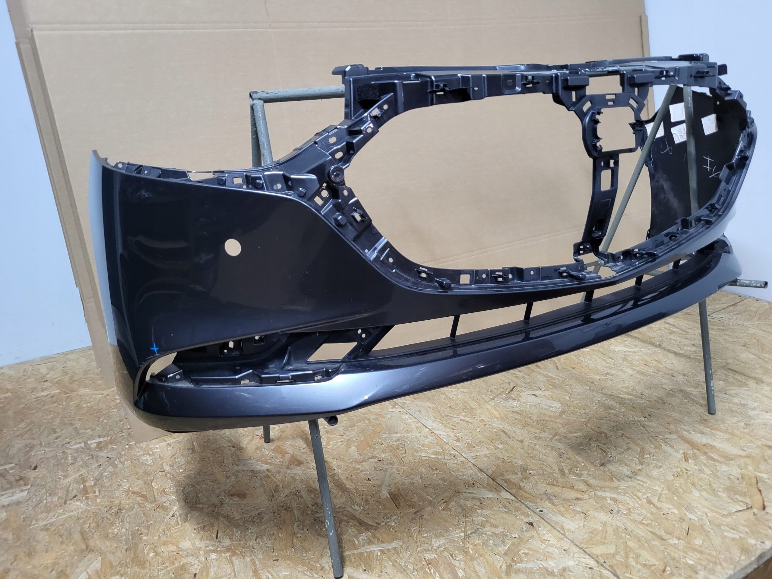 MAZDA 3 IV 4 SEDAN 19r--> ZDERZAK PRZEDNI PRZÓD PDC