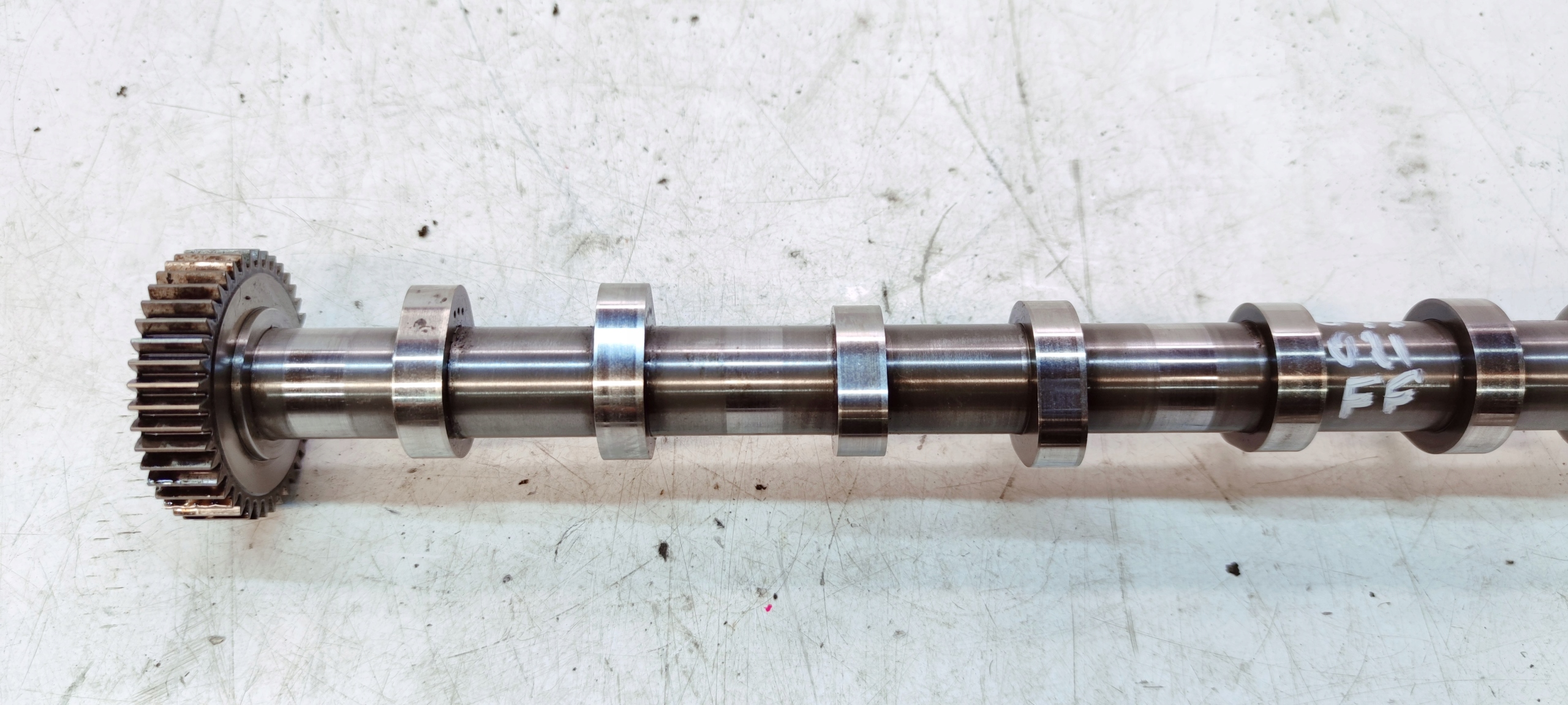 ARBRE À CAMES SSACY GAUCHE AUDI A6 C7 A7 A8 3.0 TDI 059021FF