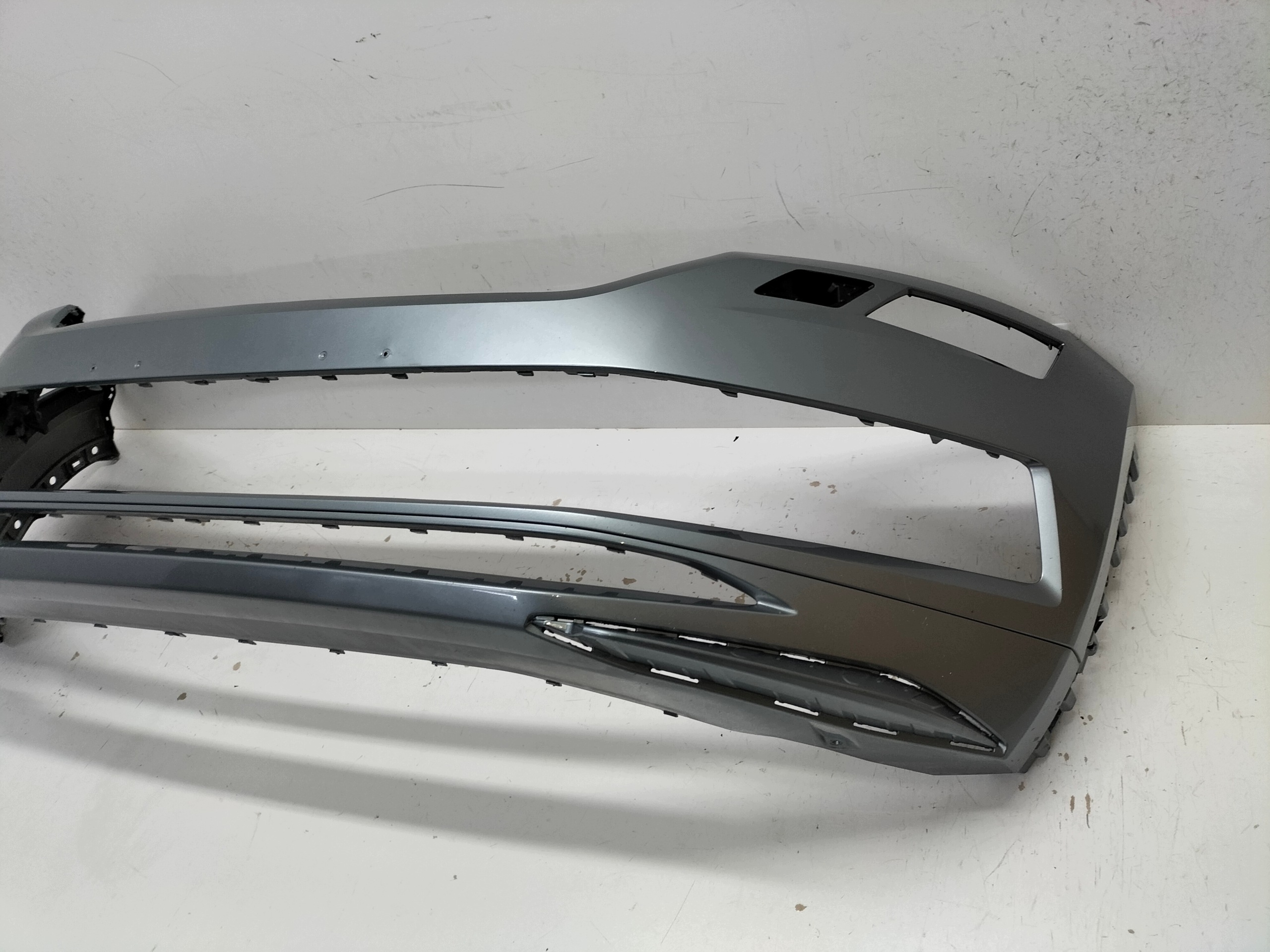 front bumper front SKODA KODIAQ and 16-21 RS wersja below washers ,