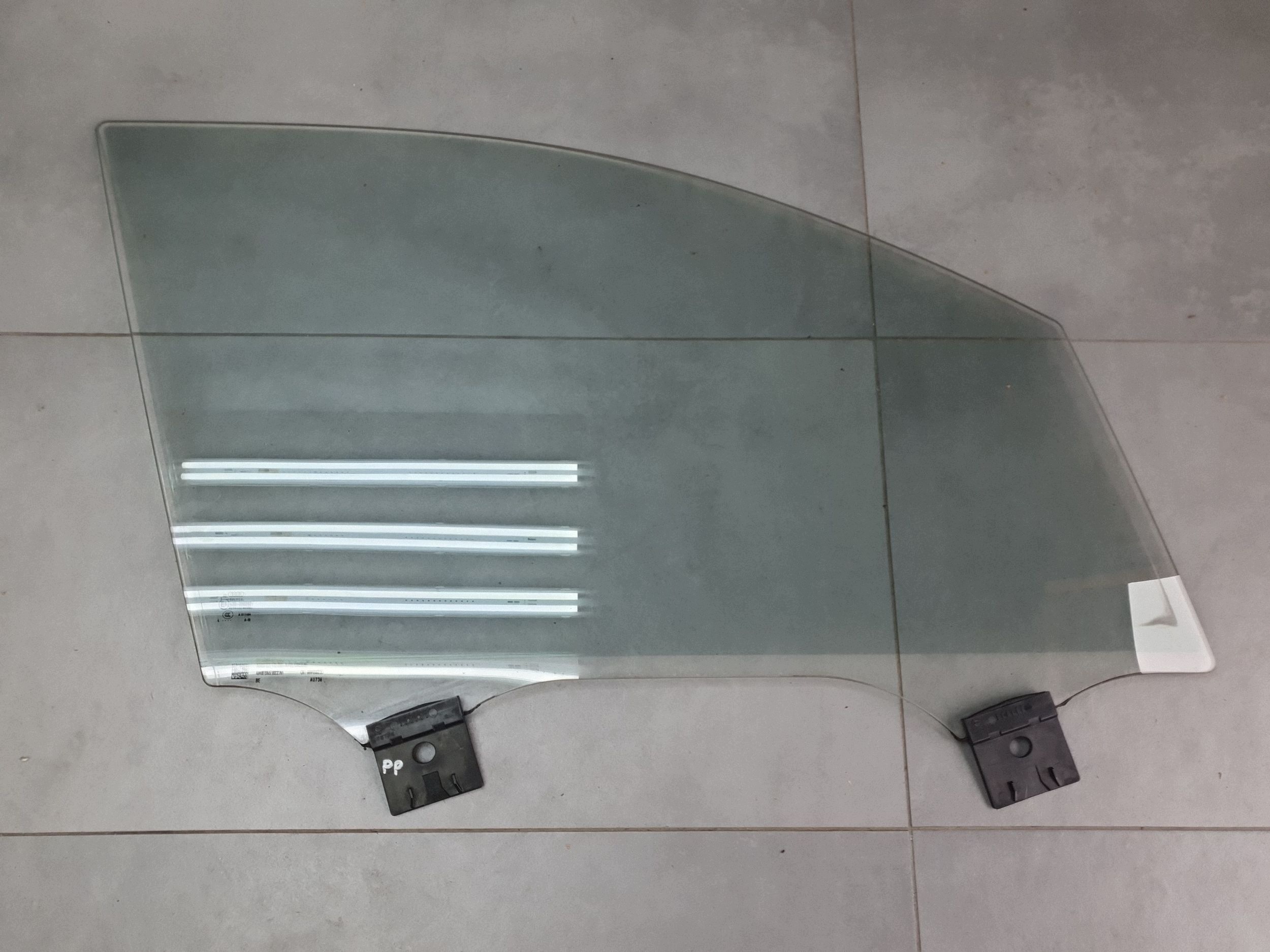 Audi Q7 4M window door right front 2014 podwojna 4M0845022A