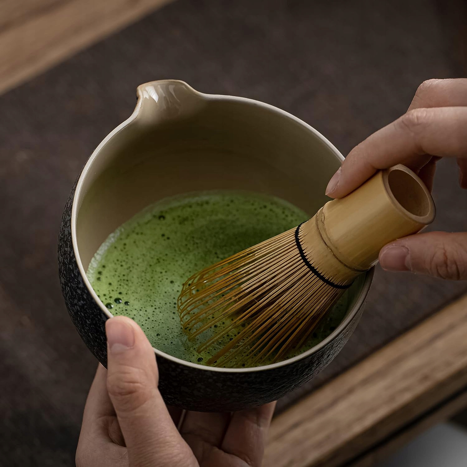 JAPOŃSKI ZESTAW PREZENTOWY DO ROBIENIA HERBATY MATCHA FILIŻANKI TRZEPACZKA Kod producenta UPOMINEK