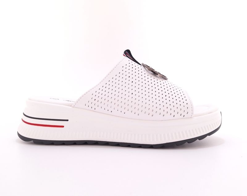 Nazouváky bílé kožené pantofle Cambell 25-07305WH vel. 39