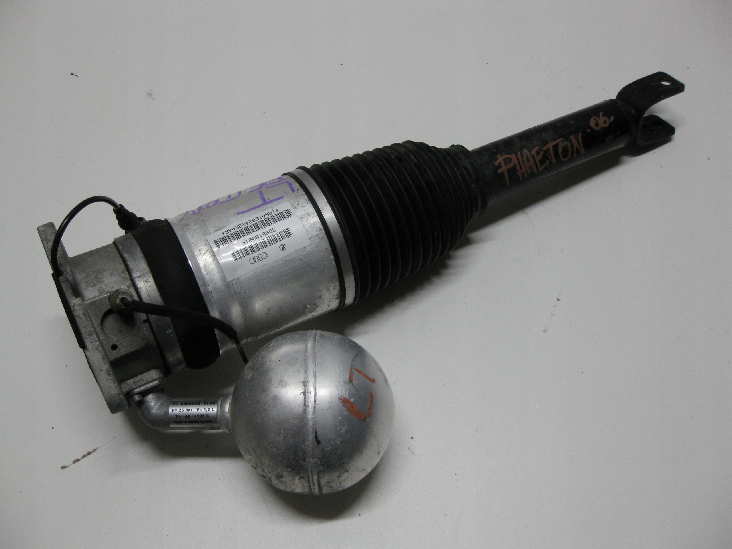 VW PHAETON 06R shock absorber left rear part 3D0616001K