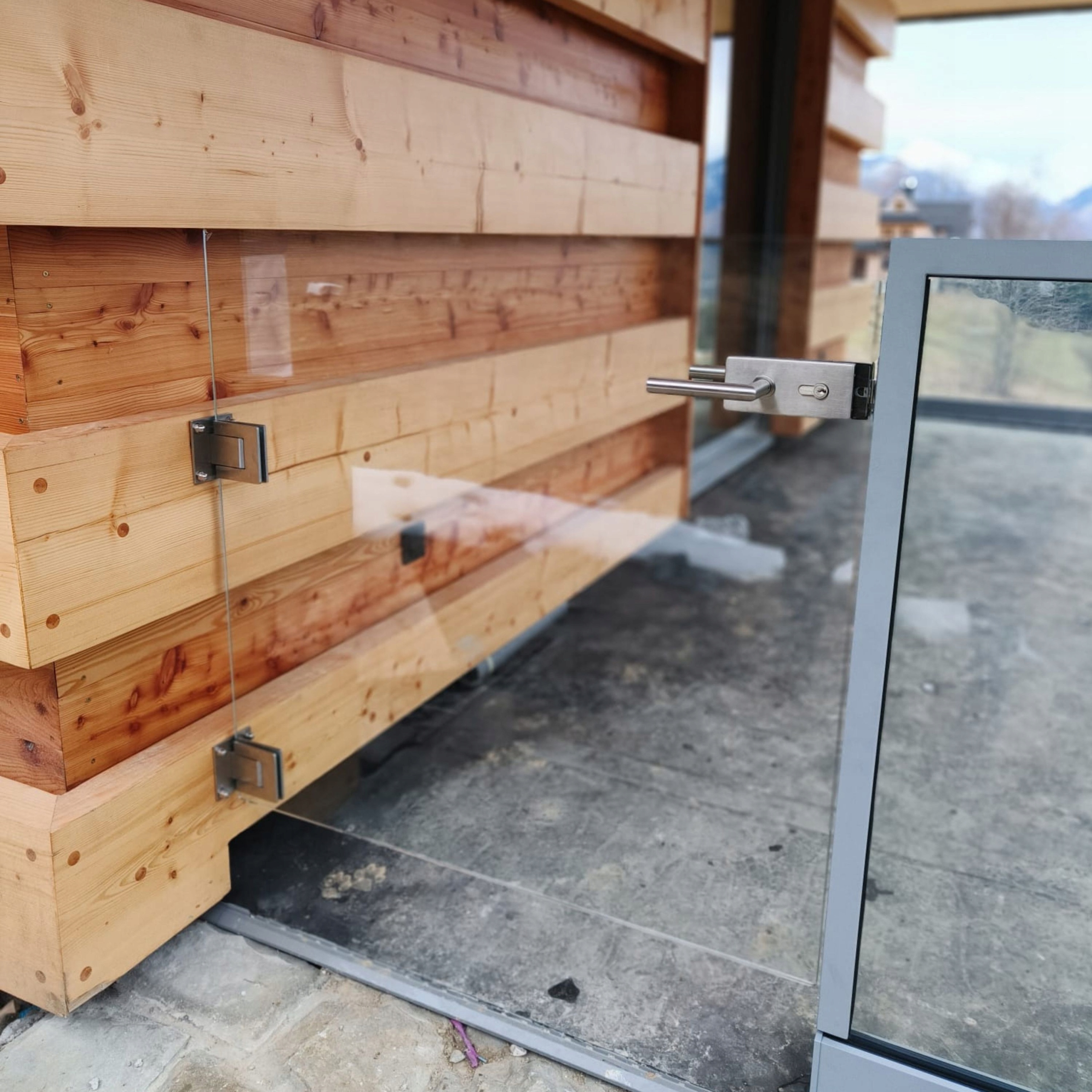 Zawias drzwi szklanych mocowany do ściany Waga produktu z opakowaniem jednostkowym 0.5 kg