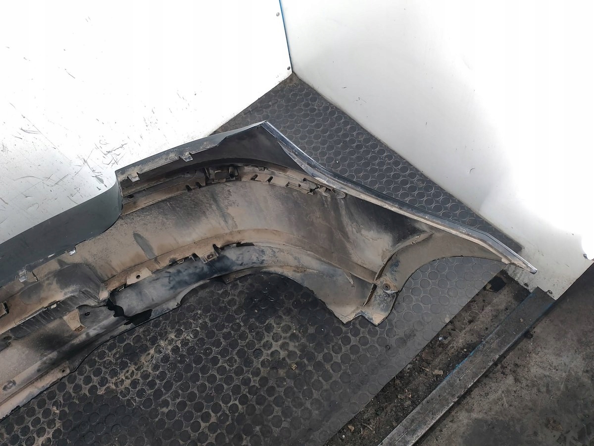 бампер задний BMW E87 668/9