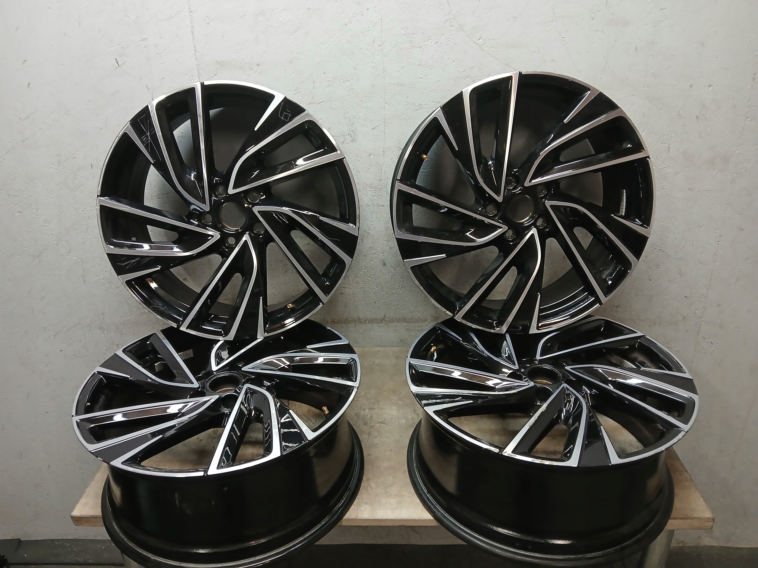 disc discs aluminium VW GOLF VIII 8 5H 8J 19" ET50 5X112 5H0601025