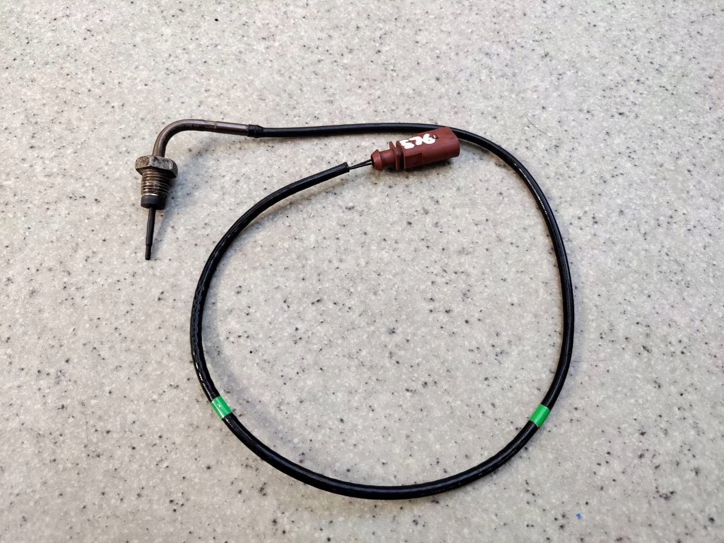 CZUJNIK TEMPERATURY SPALIN 5X0973802A VW TIGUAN II