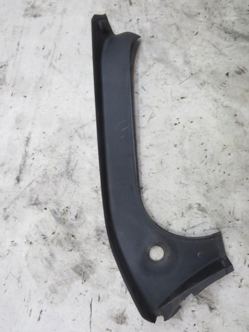 RYNNA BAGAŻNIKA PRAWA AUDI A8 D4 4H0853268