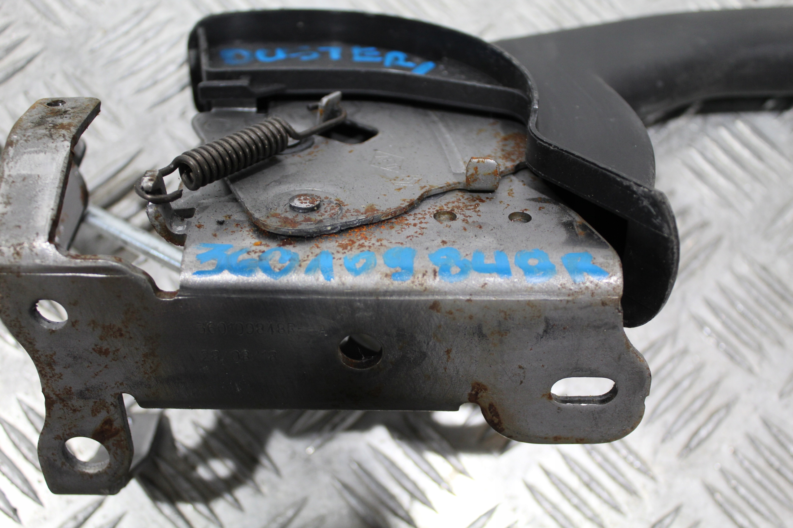 Bremse Hand DACIA DUSTER II 2 360109848R