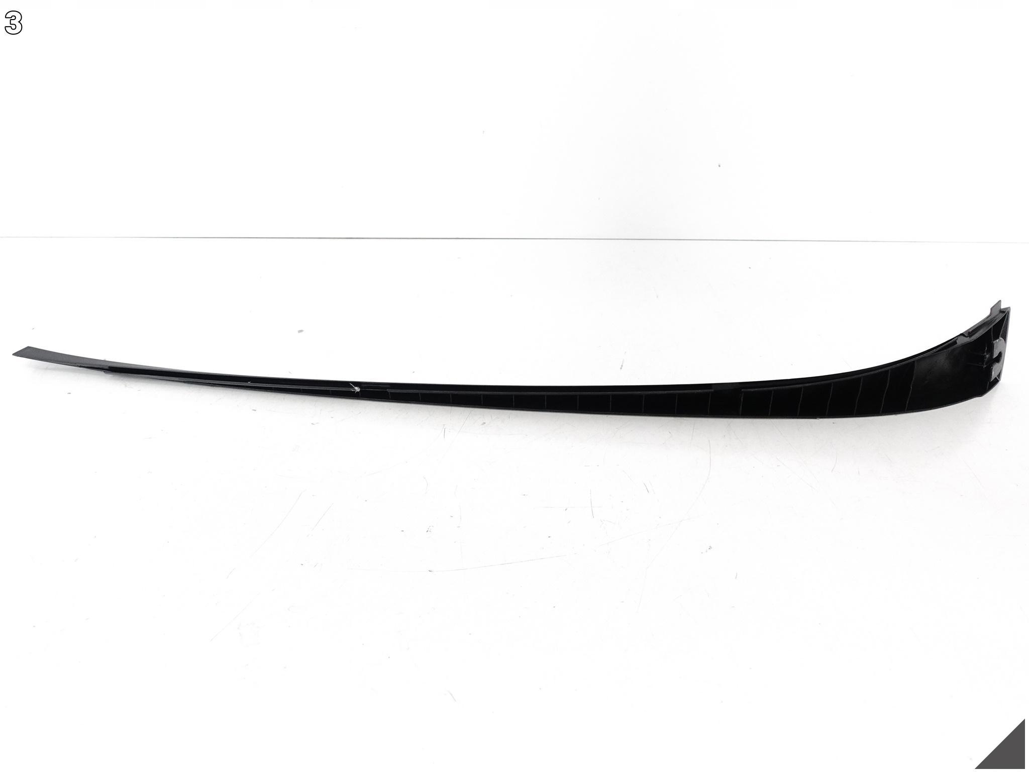 MCLAREN 650S / MP4-12C SPIDER moulding windows right front 11A8975CP