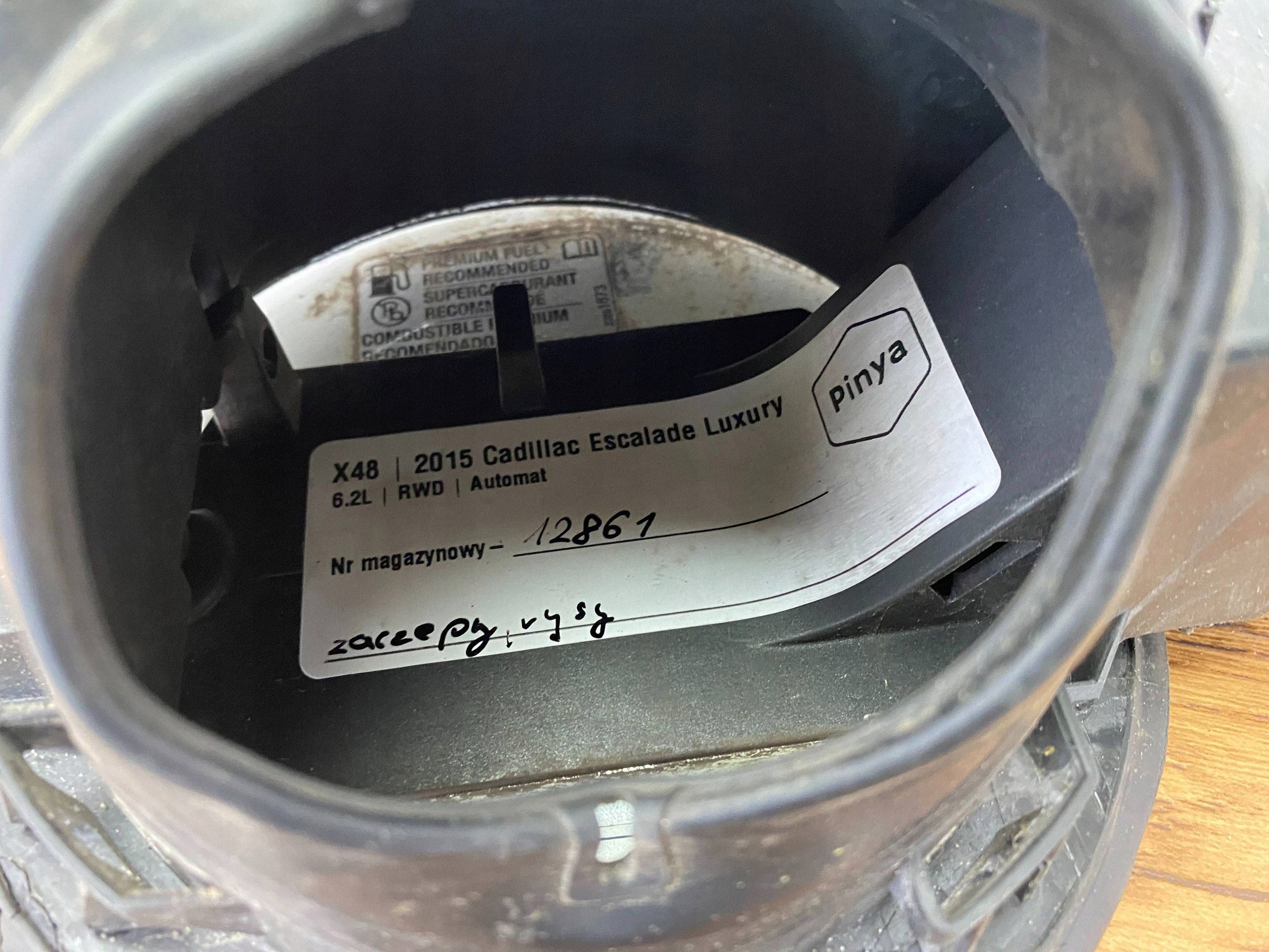Volet trappe carburant Carburant Cadillac Escalade IV 2015+