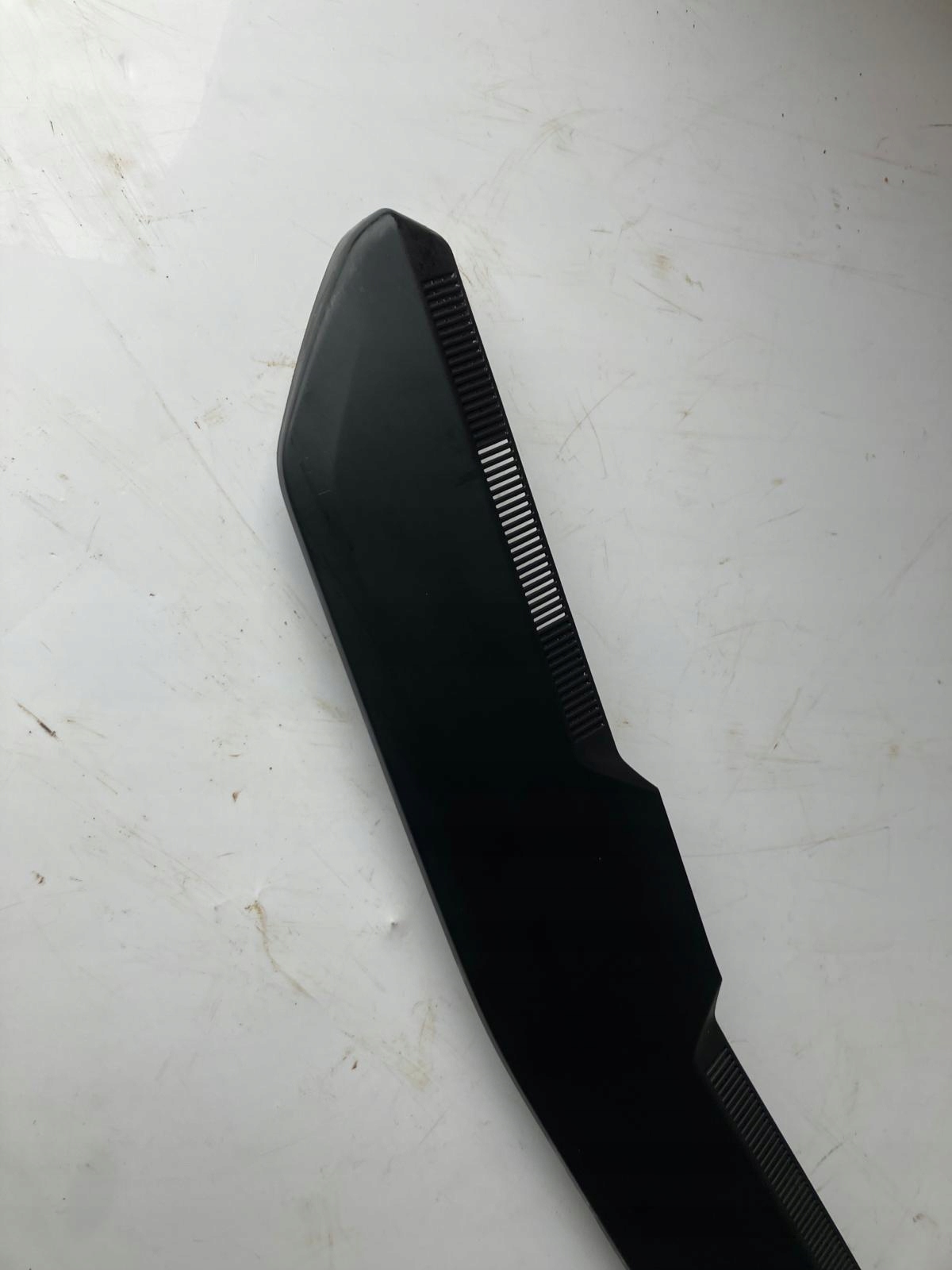 cover spoiler RENAULT MEGANE V E-TECH 284A43889R