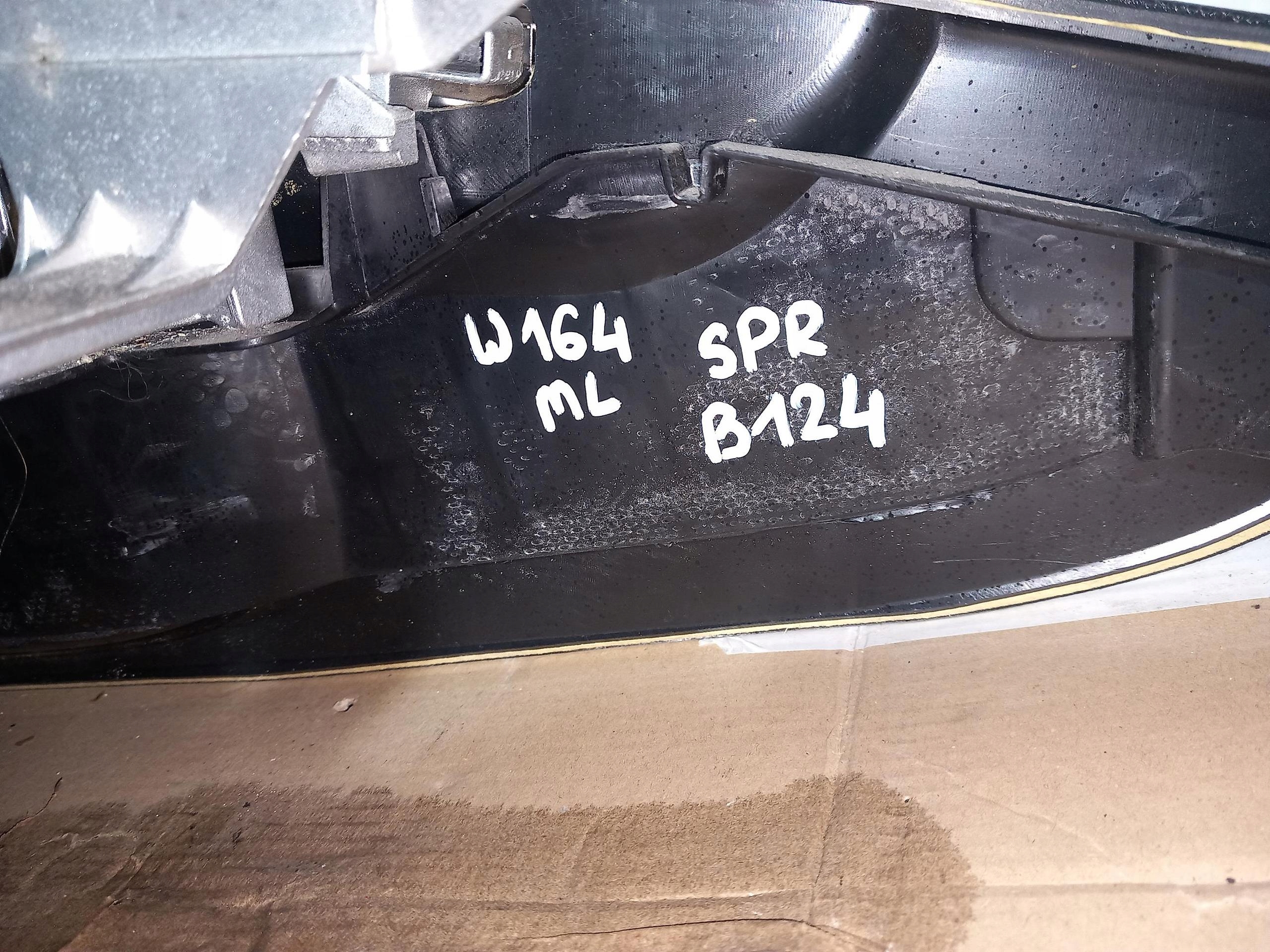 TUNEL central armrest MERCEDES ML W164 05-11