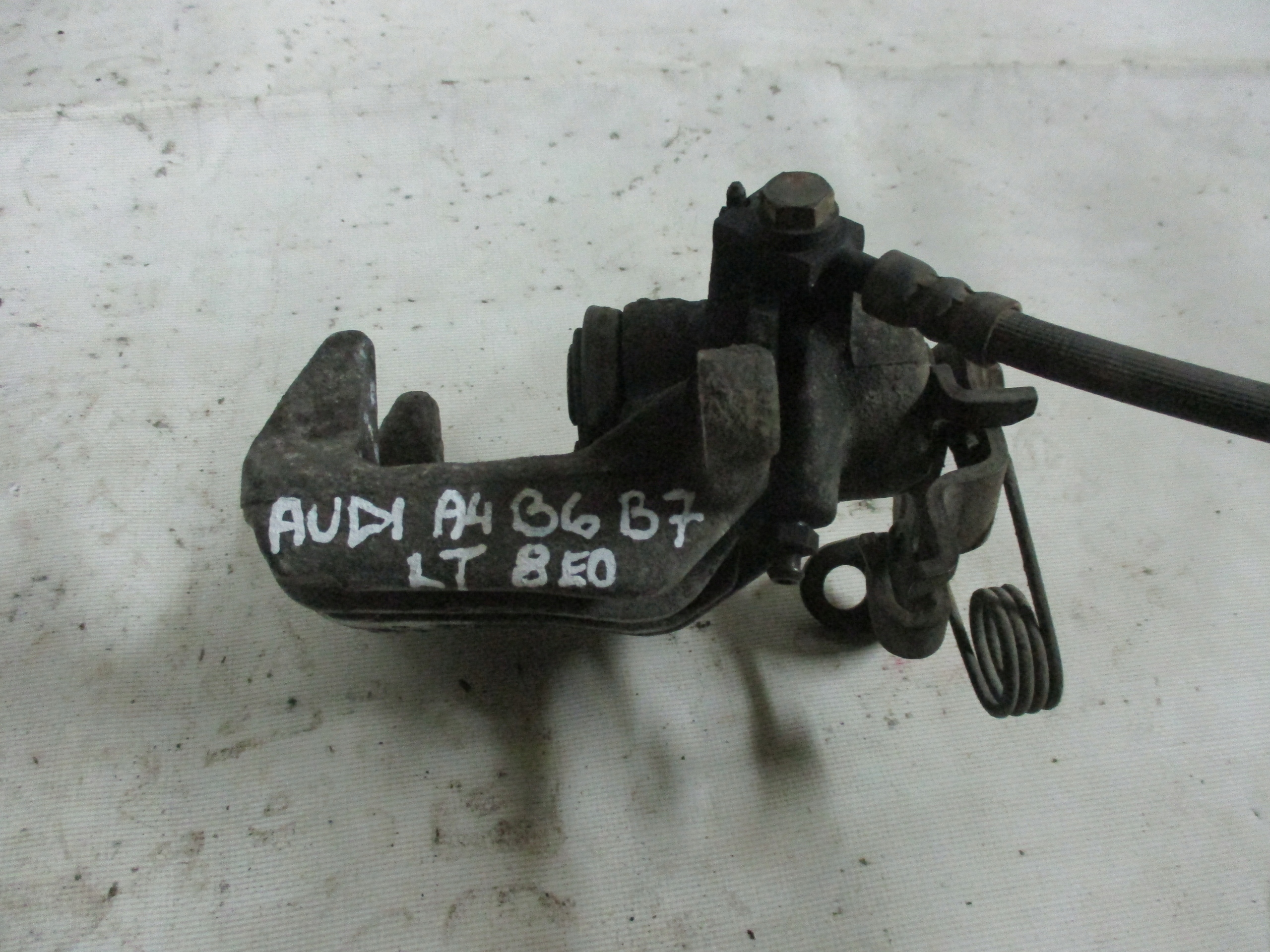 caliper left rear part Audi A4 B6 B7 8E0