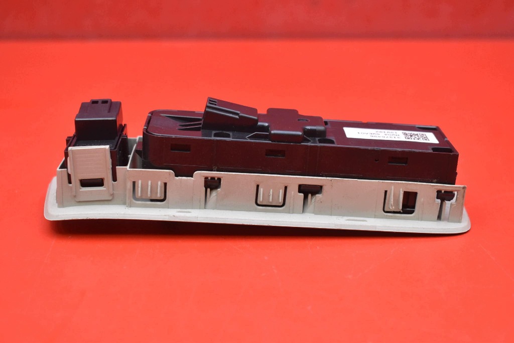 control panel of the window EU 31376496 VOLVO V40 2 II 12-16