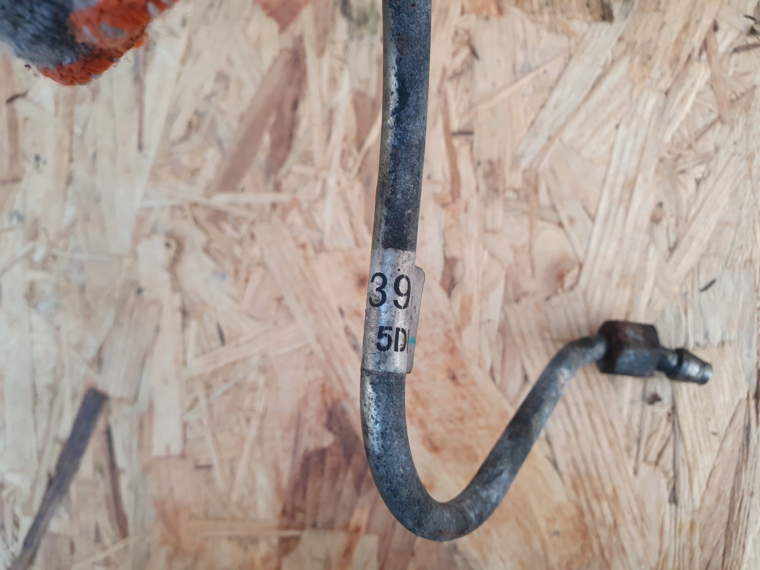 PRZEWODY RURKI PALIWOWE MITSUBISHI CANTER FUSO3 0 Car type Cargo vans Trucks