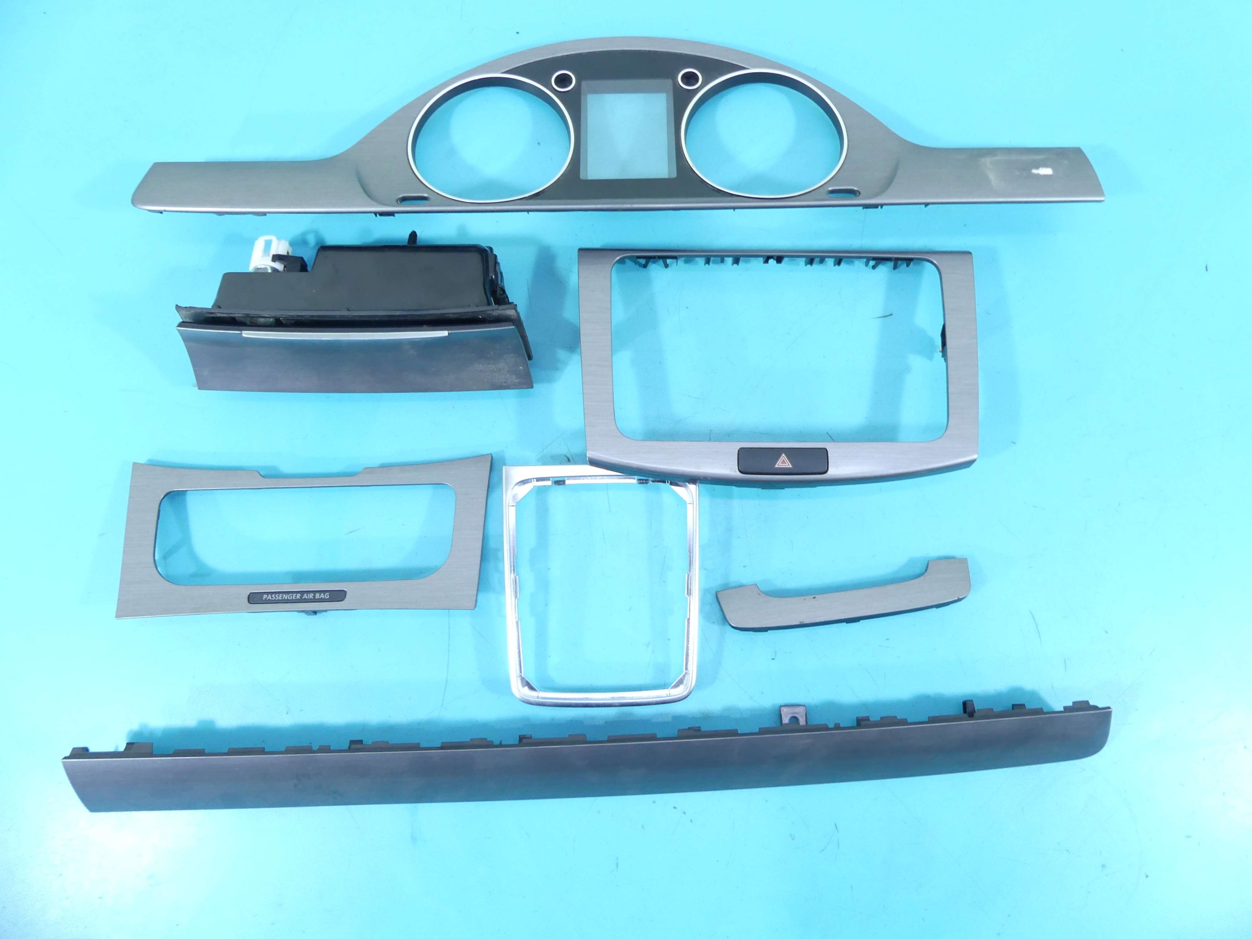 LISTWY DEKORY DESKI KONSOLI PASSAT B7 EU