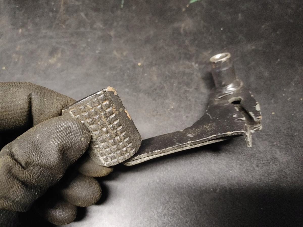 MOTOROWER SIMSON SR50 SKUTER DŹWIGNIA NÓŻKA ORYG