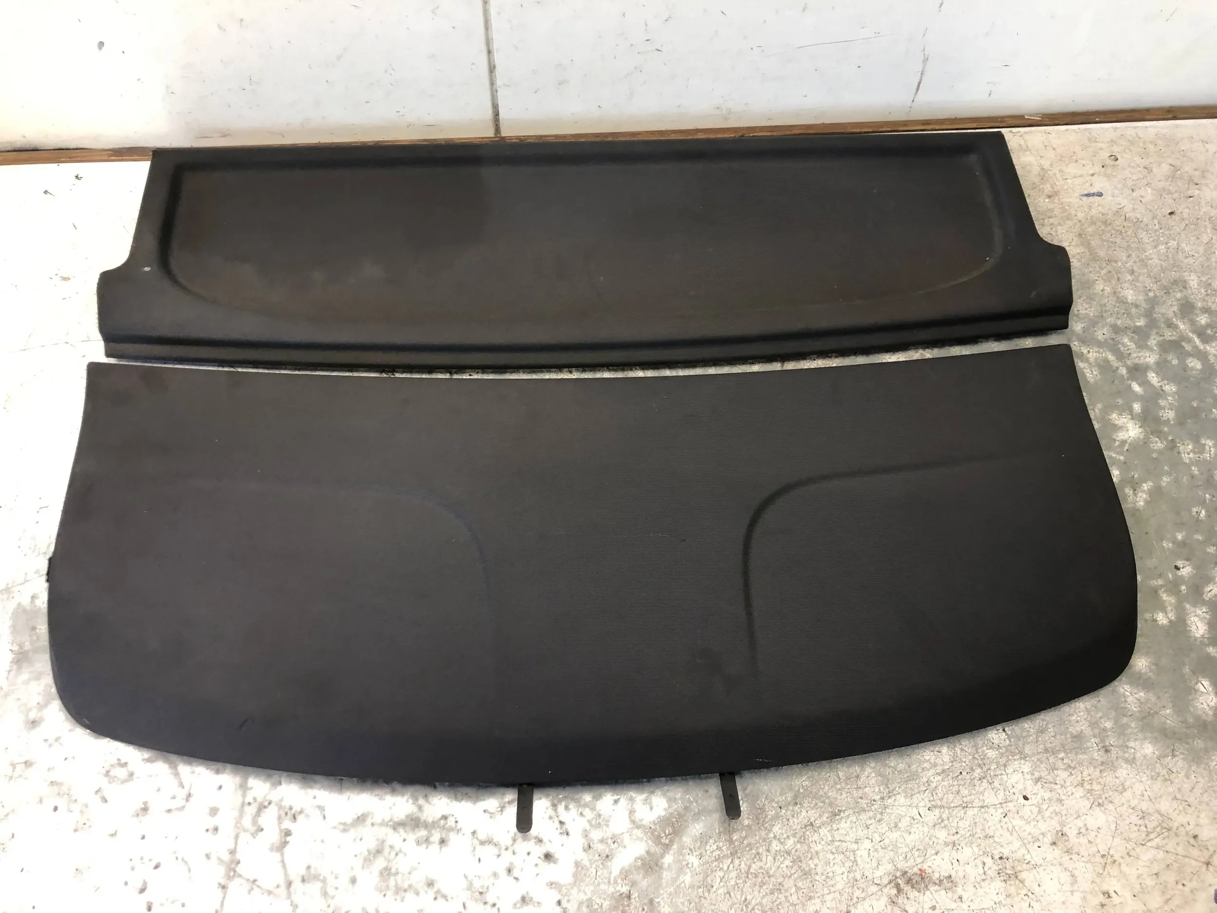 PÓŁKA BAGAŻNIKA AUDI A5 SPORTBACK KOMPLET