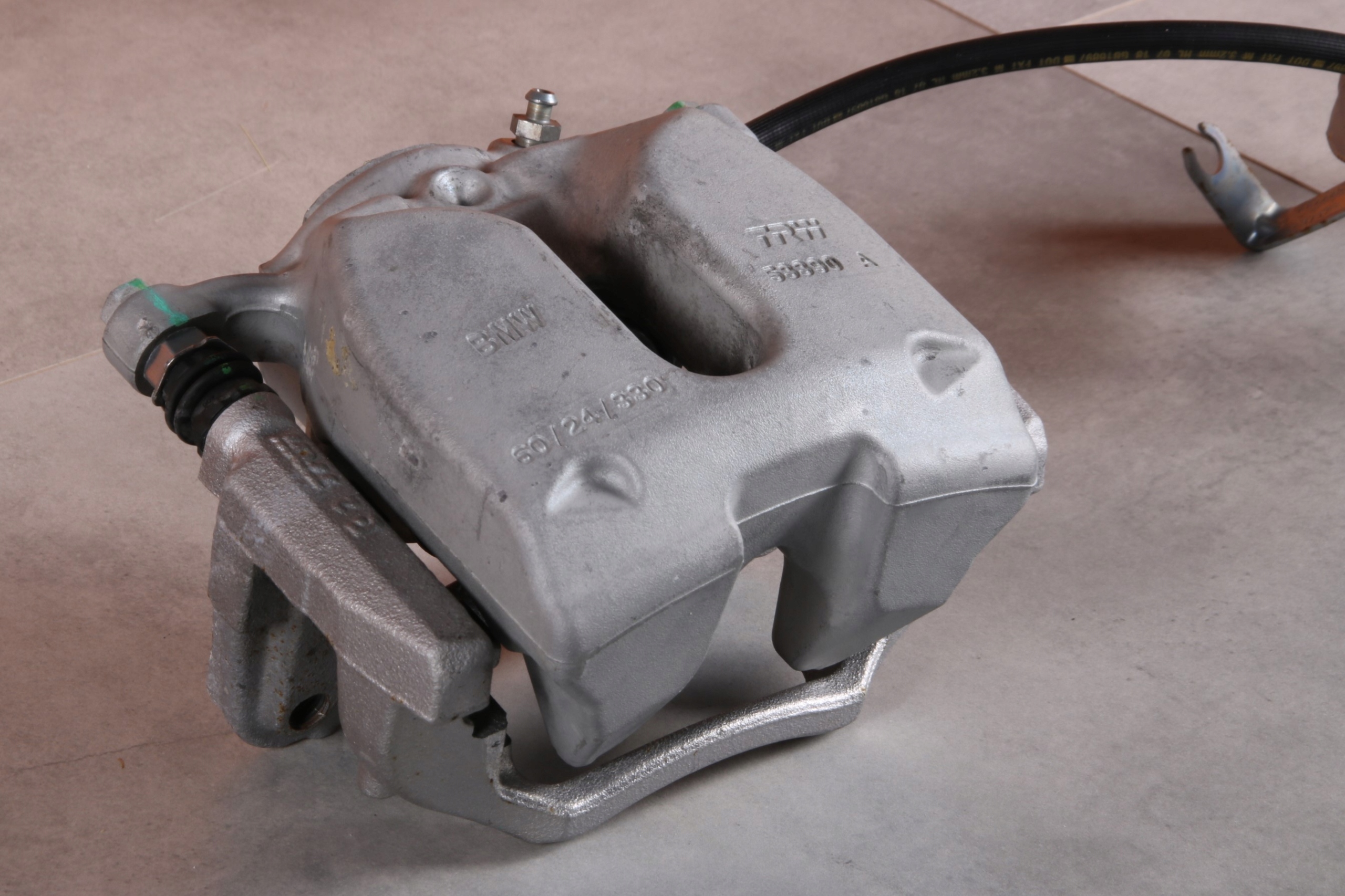 BMW X3 G01 G02 G20 caliper brake right front front 6882254 60/24/330